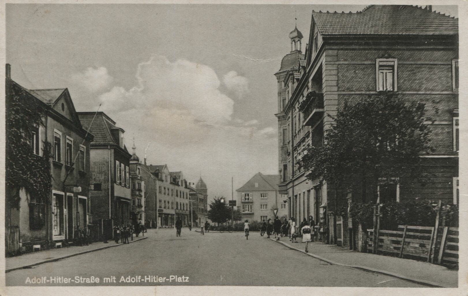 Postkarte: Coswig - Hauptstraße (Adolf-Hitler-Straße) (Karrasburg Museum Coswig CC BY-NC-SA)