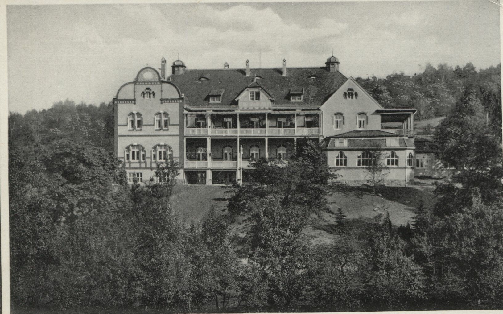 Postkarte: Coswig - Lindenhof - Fachkrankenhaus (Karrasburg Museum Coswig CC BY-NC-SA)