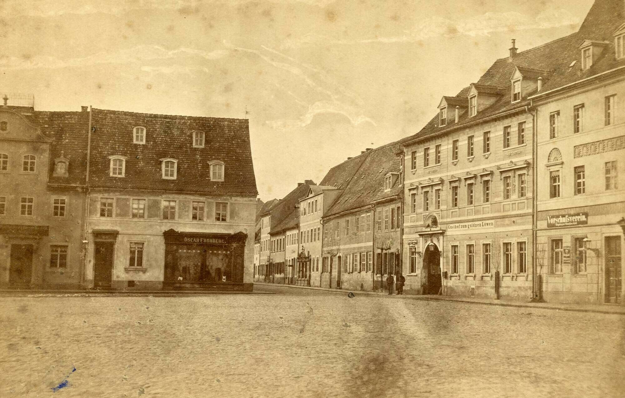 Südwest Seite des Marktes in Grimma (Kreismuseum Grimma RR-F)