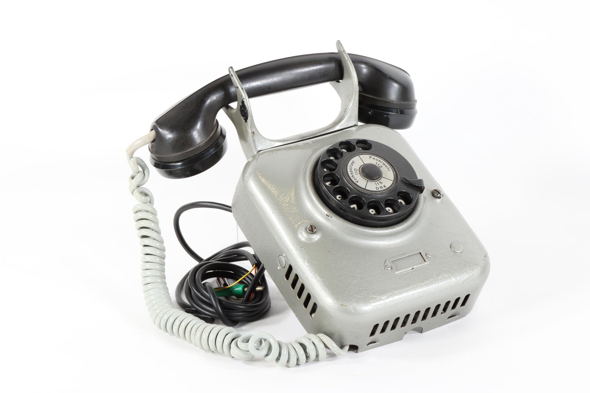 Telefonapparat, Front (Industriemuseum Chemnitz; Fotografin: Marion Kaiser CC BY-NC-SA)