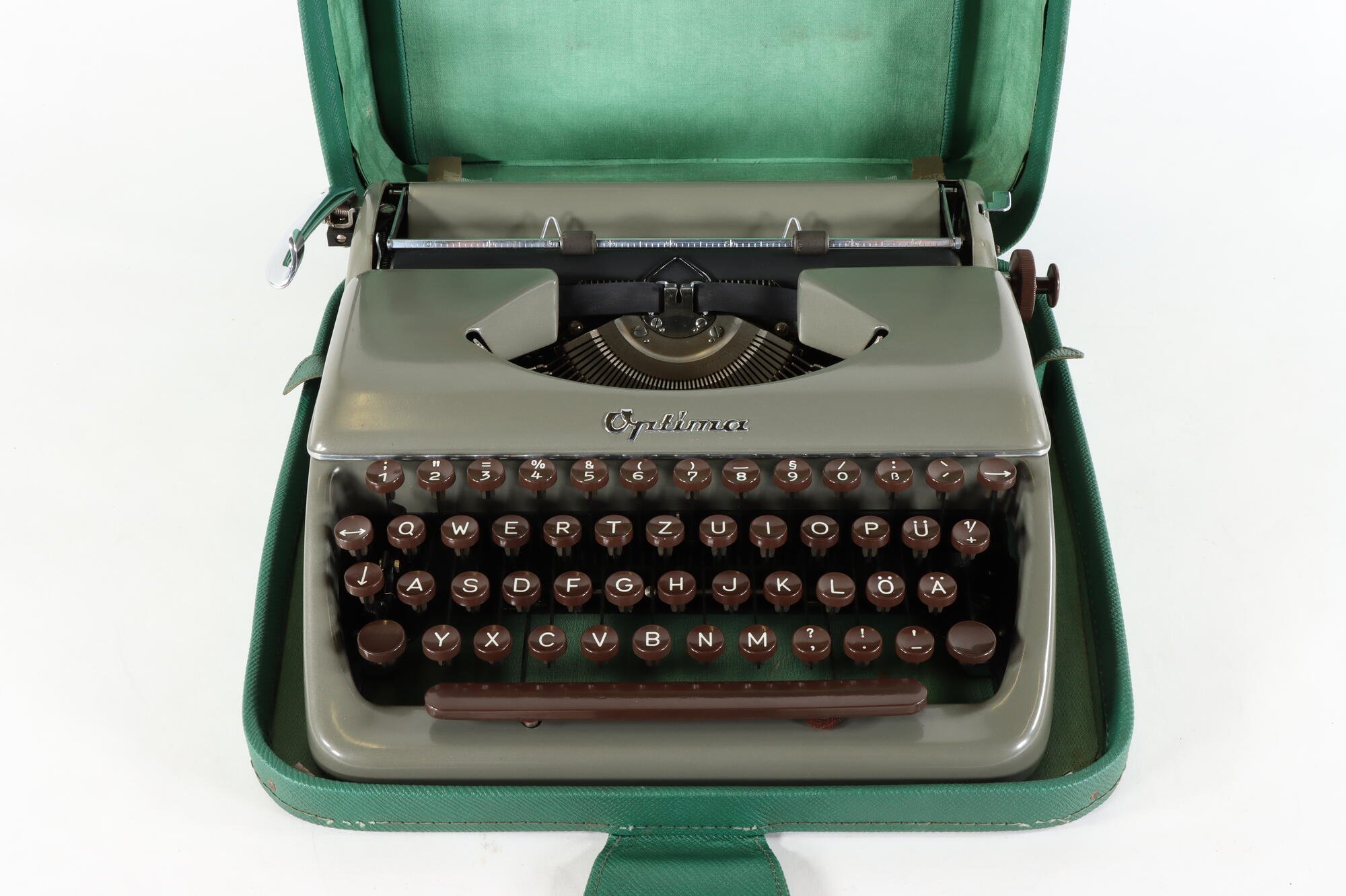 Schreibmaschine, Draufsicht (Industriemuseum Chemnitz; Fotografin: Marion Kaiser CC BY-NC-SA)