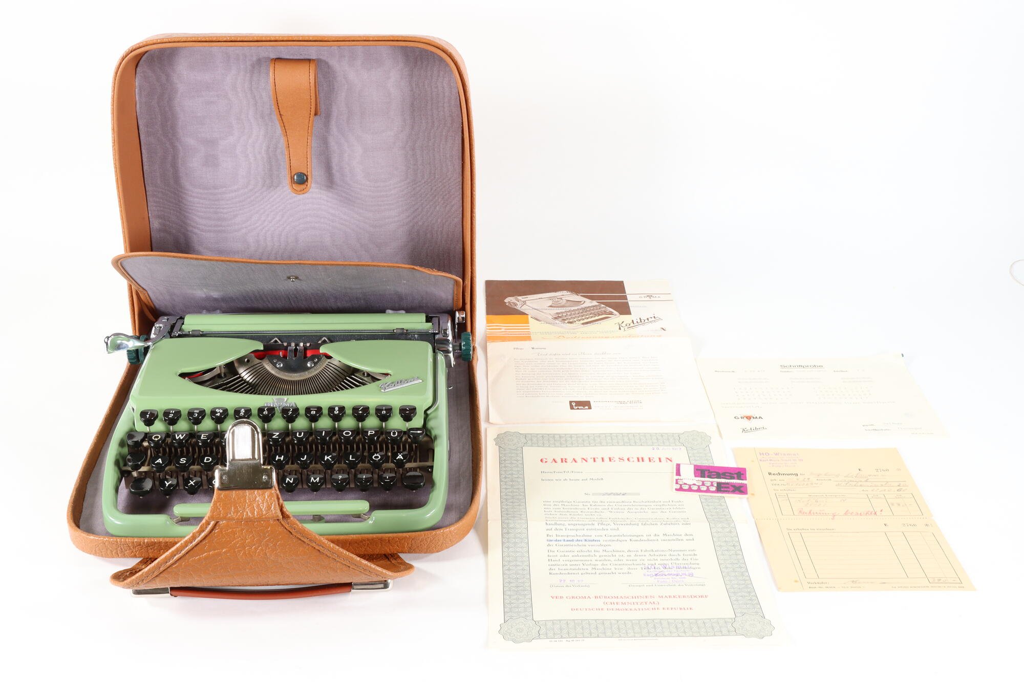 Schreibmaschine, Front geöffnet (Industriemuseum Chemnitz; Fotografin: Marion Kaiser CC BY-NC-SA)