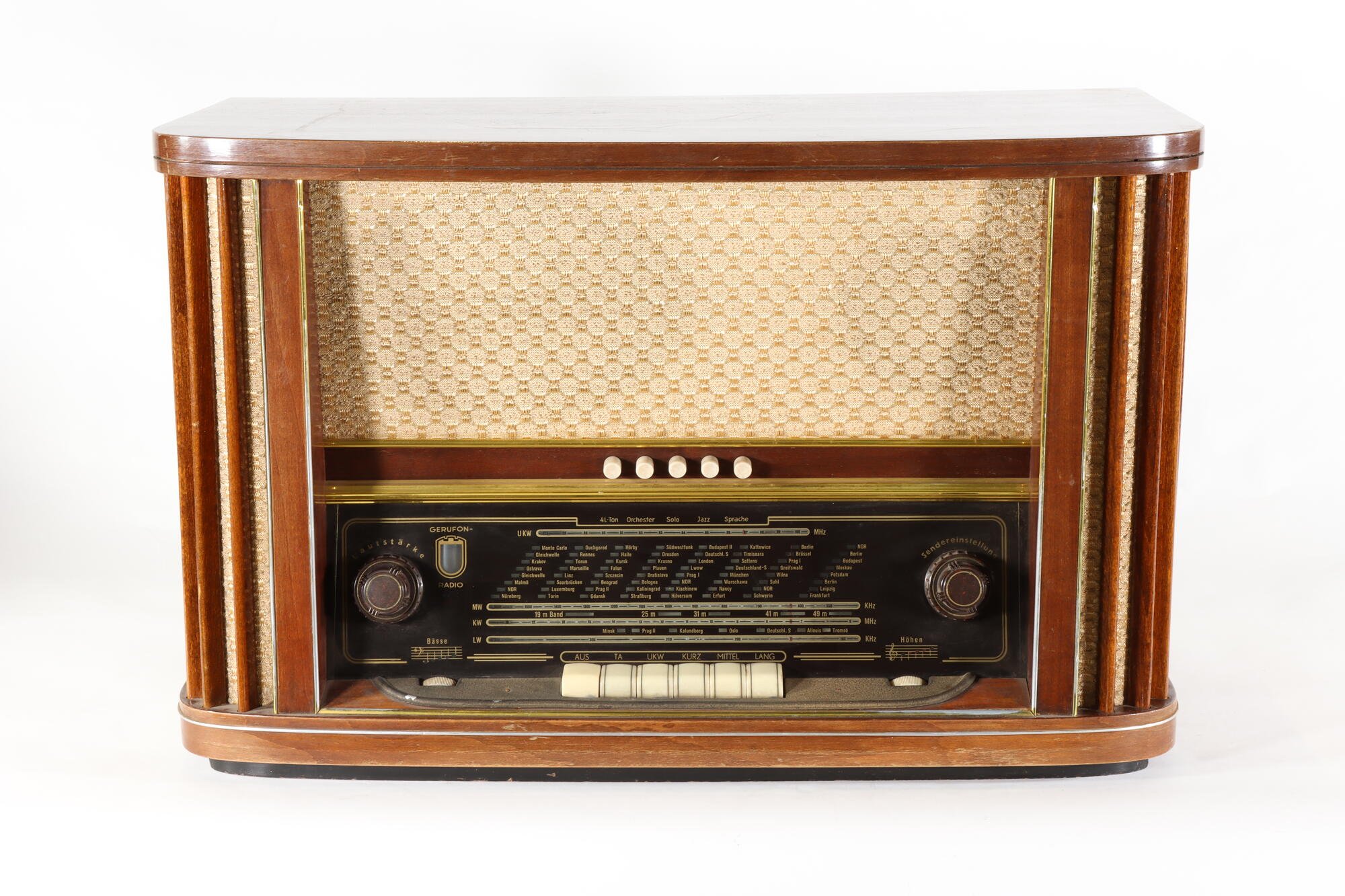 Radio, Front (Industriemuseum Chemnitz; Fotografin: Marion Kaiser CC BY-NC-SA)