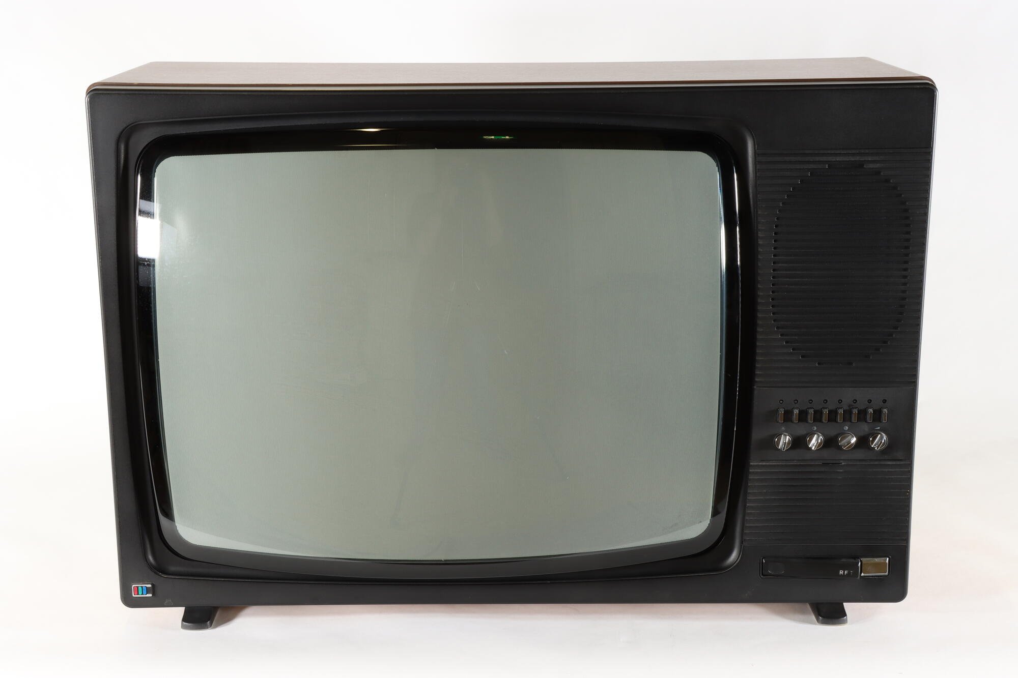 Fernseher, Frontal (Industriemuseum Chemnitz; Fotografin: Marion Kaiser CC BY-NC-SA)