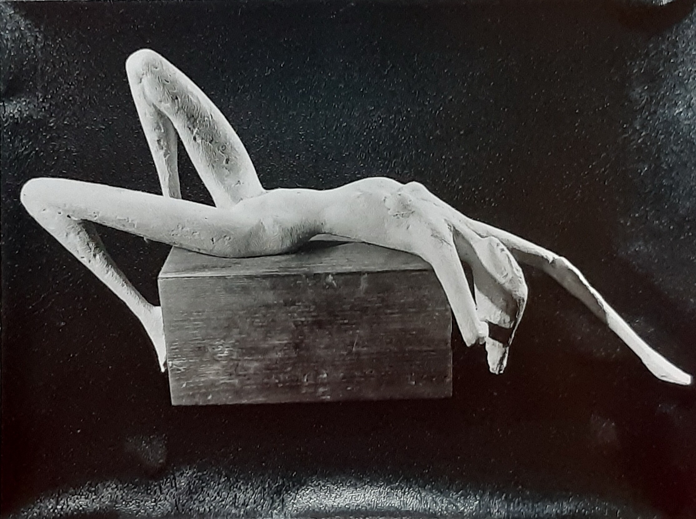 Zurückgebeugt liegendes Mädchen, 1983 (Stadt- und Bergbaumuseum Freiberg CC BY-NC-SA)