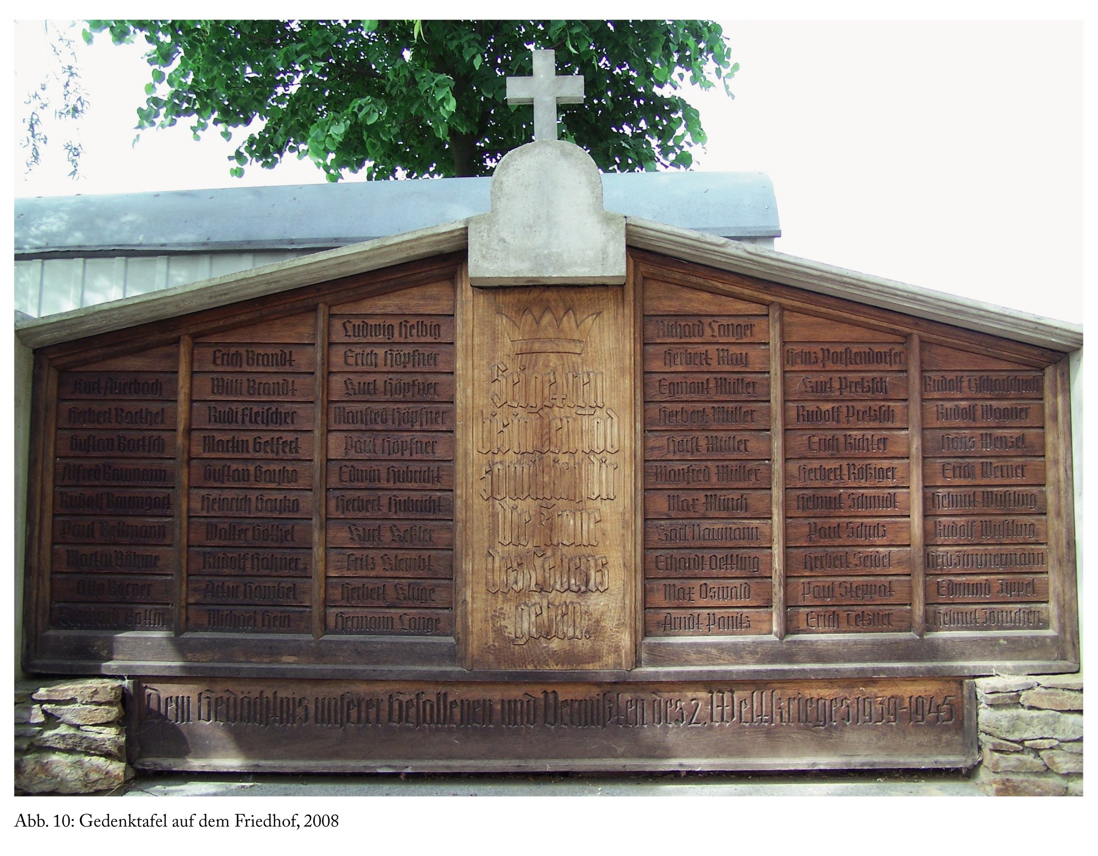 WV 120_b, Den Kriegstoten des 2.Weltkrieges gewidmete Erinnerungstafel, 1964 (Stadt- und Bergbaumuseum Freiberg CC BY-NC-SA)