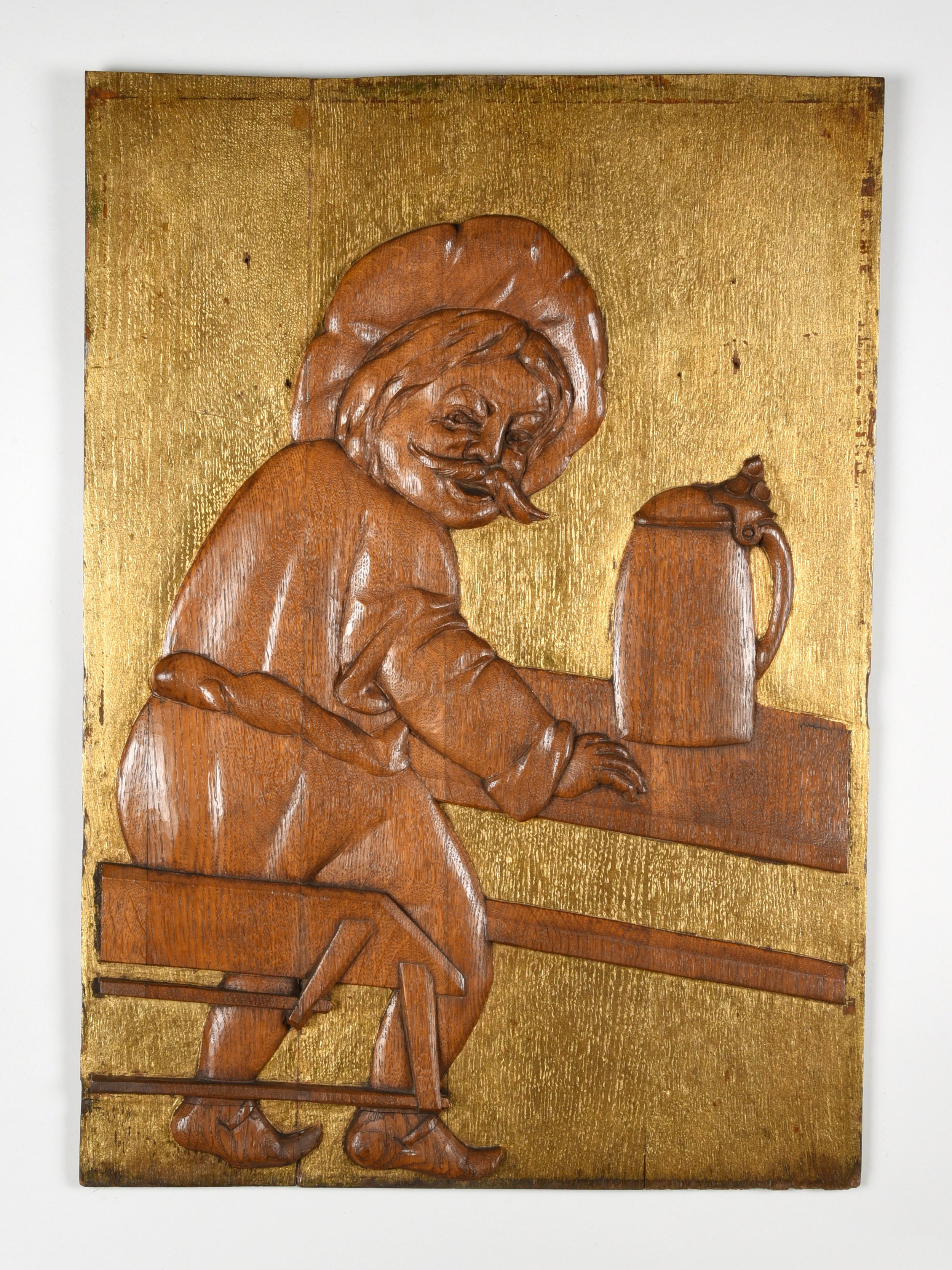Relieftafel eines Mannes mit Bierkrug (Stadtmuseum Lichtenstein CC BY-NC-SA)