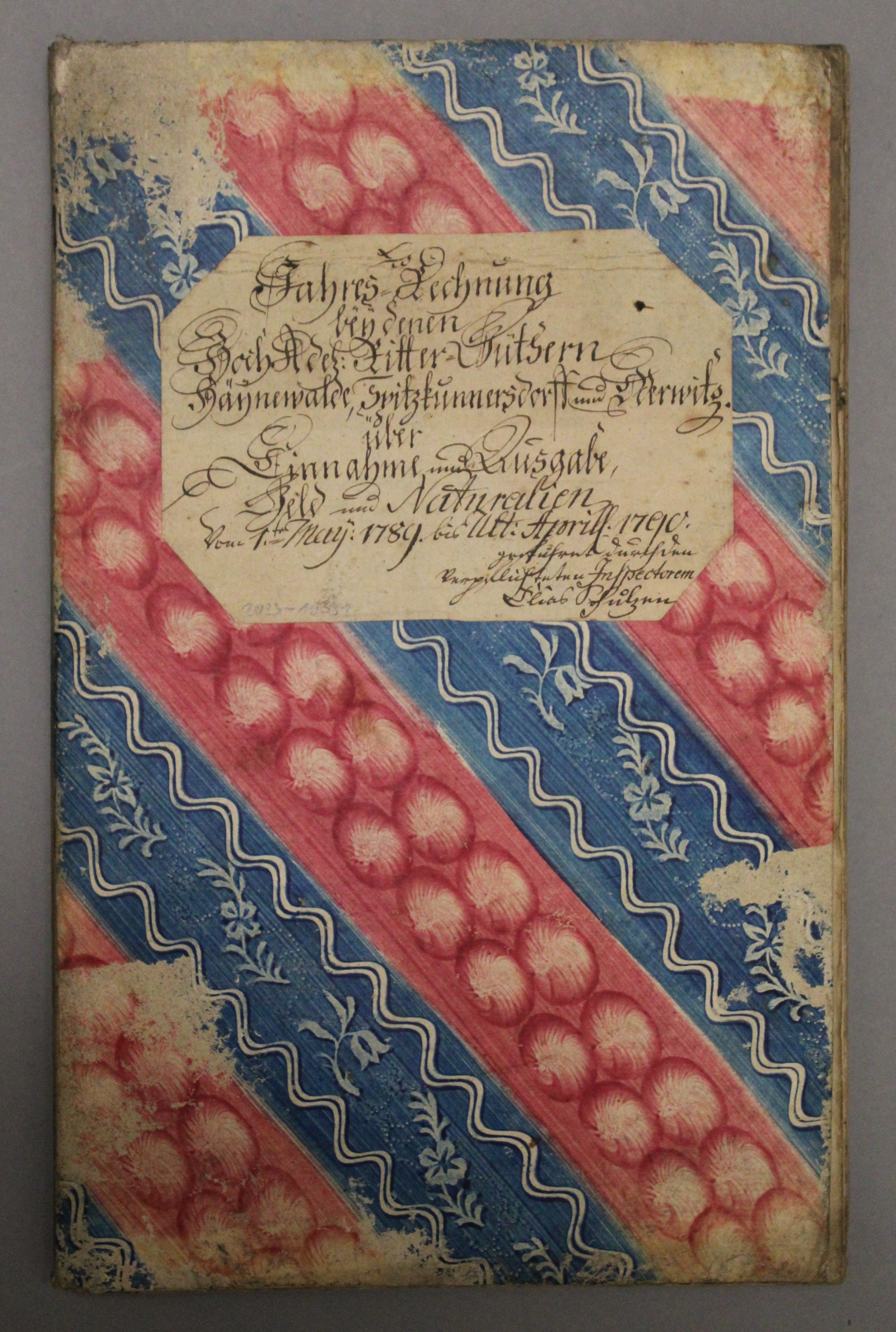 Buch Jahresrechnung 1789-1790, Rittergüter Hainewalde Spitzkunnersdorf und Oderwitz (Deutsches Damast- und Frottiermuseum CC BY-NC-SA)