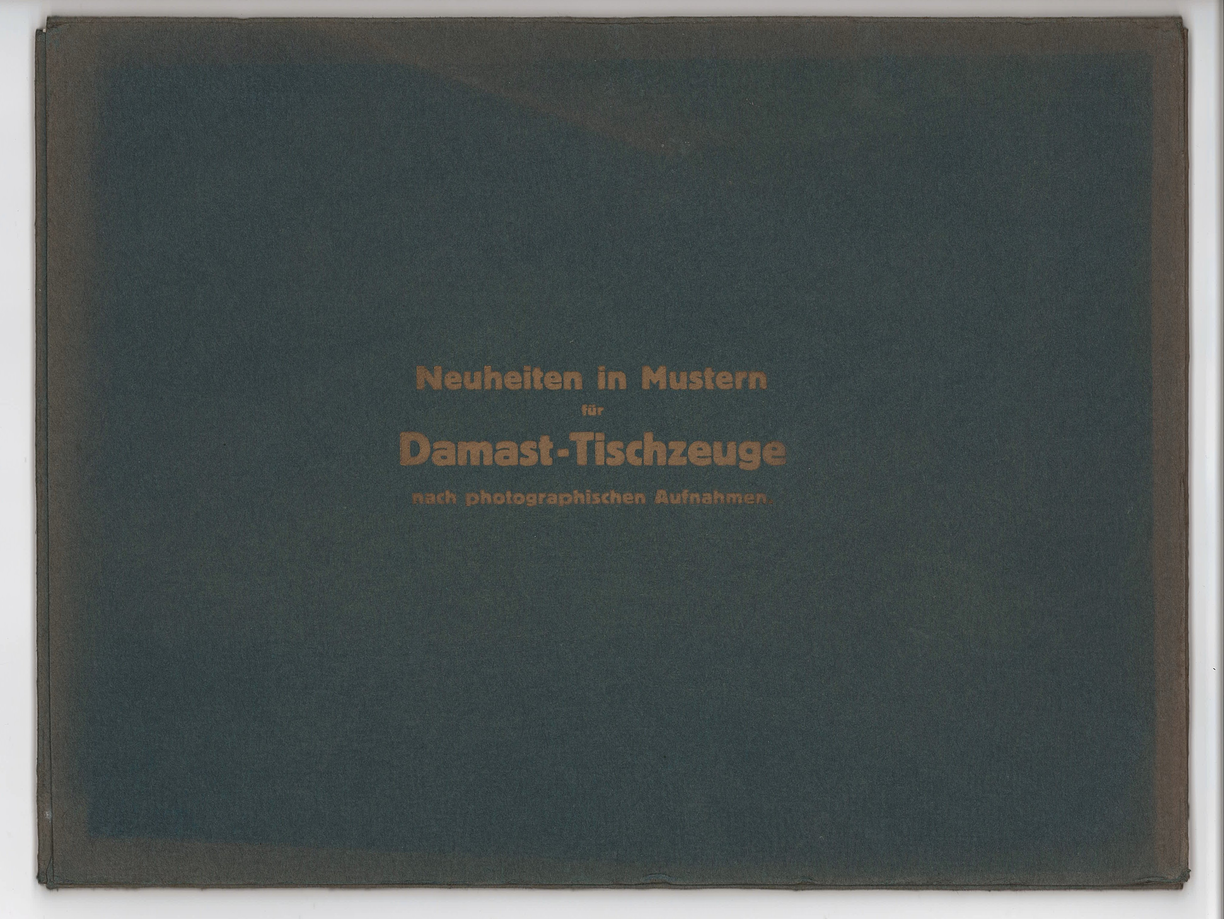 Mustermappe Tischzeug Carl Heinrich Schiffner (Deutsches Damast- und Frottiermuseum CC BY-NC-SA)