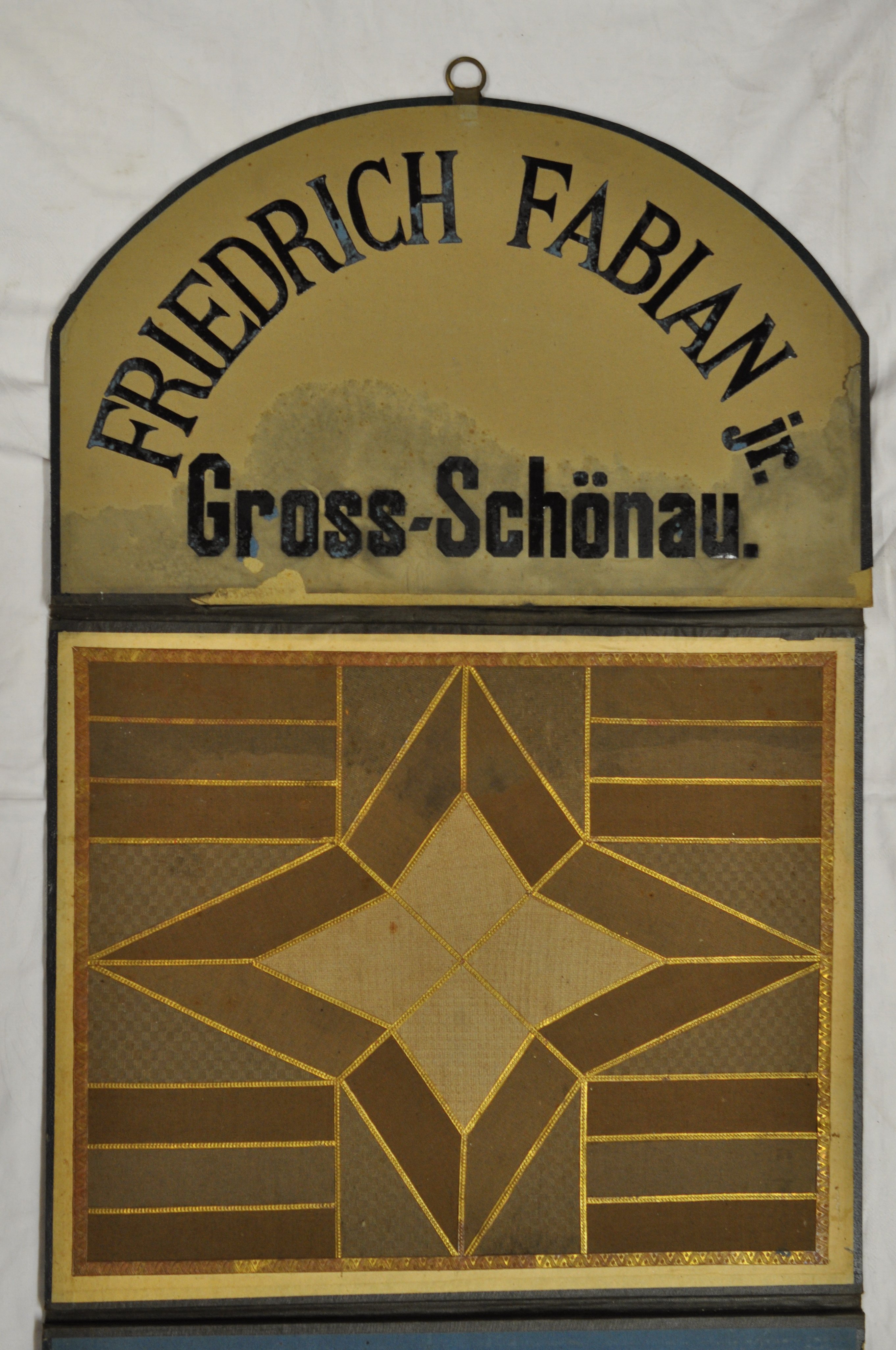 Musterbuch "Friedrich Fabian jr. Gross-Schönau" (Deutsches Damast- und Frottiermuseum CC BY-NC-SA)