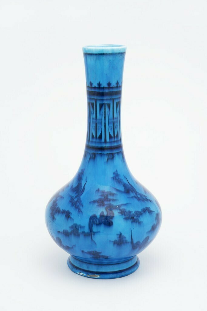 Blaue Vase (GRASSI Museum für Angewandte Kunst, Leipzig CC BY-NC-SA)