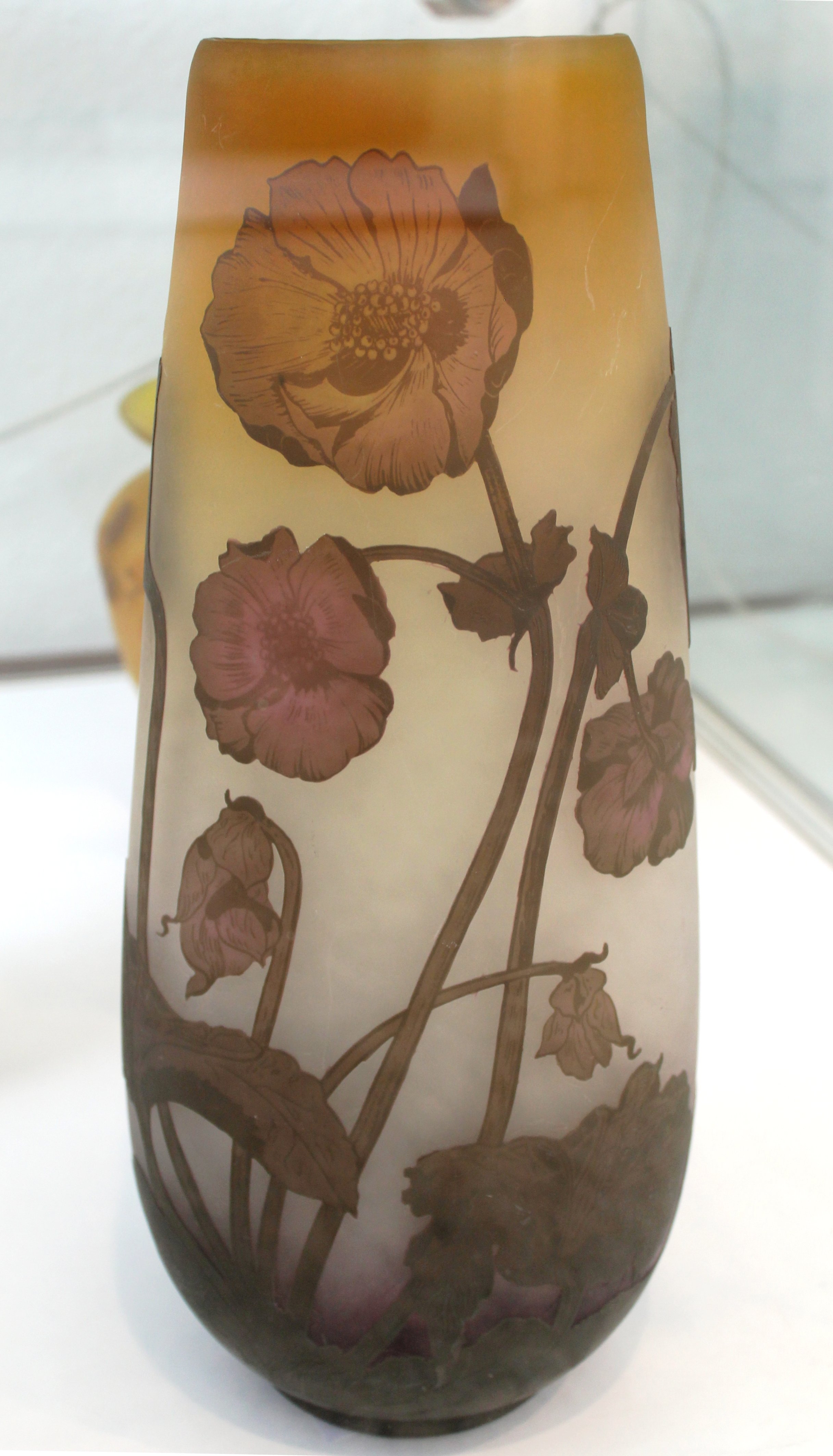 Vase Gartenpfingstrose (Glasmuseum Weißwasser CC BY-NC-SA)
