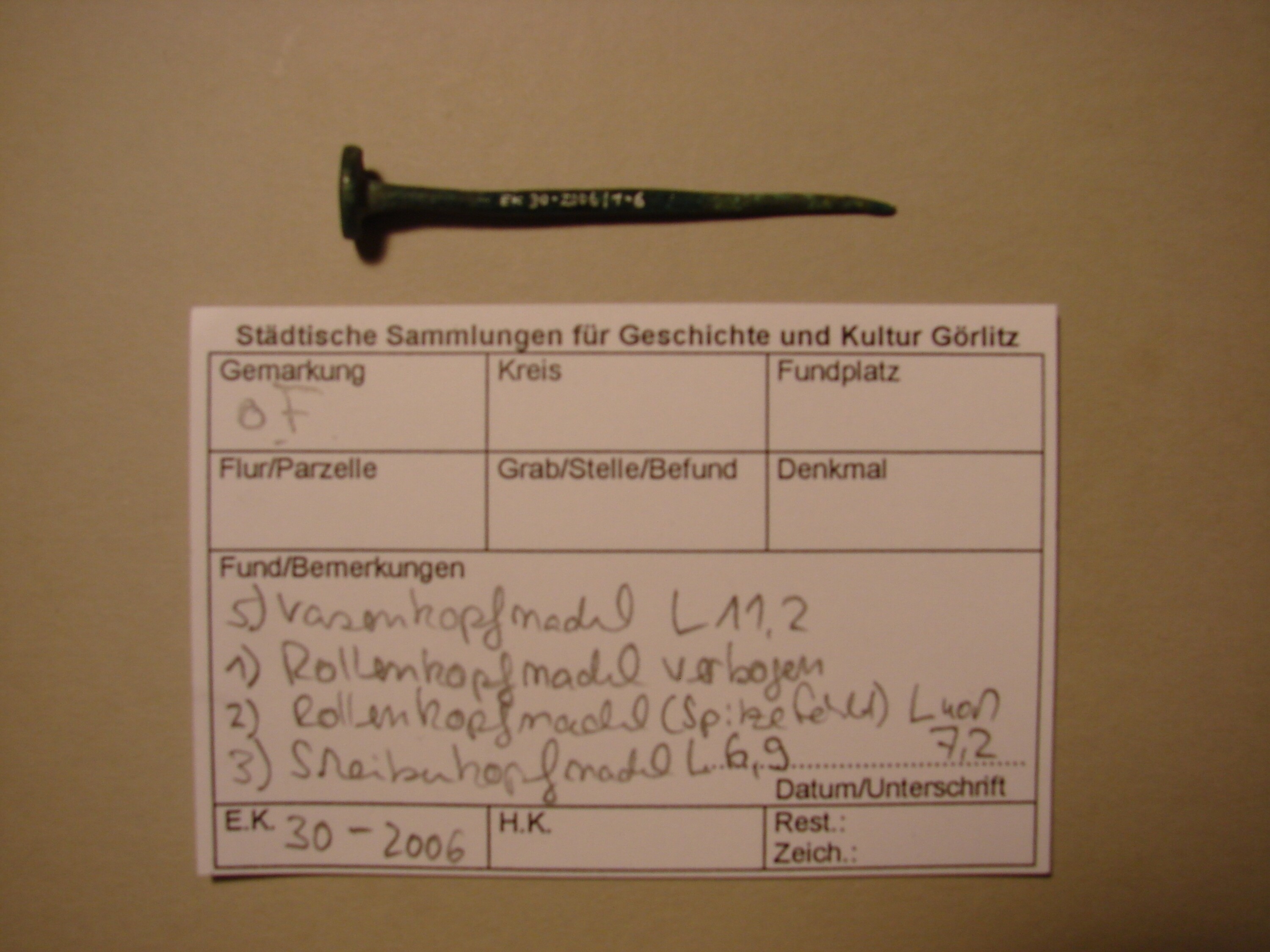 Bronzene Scheibenkopfnadel (Kulturhistorisches Museum Görlitz CC BY-NC-SA)
