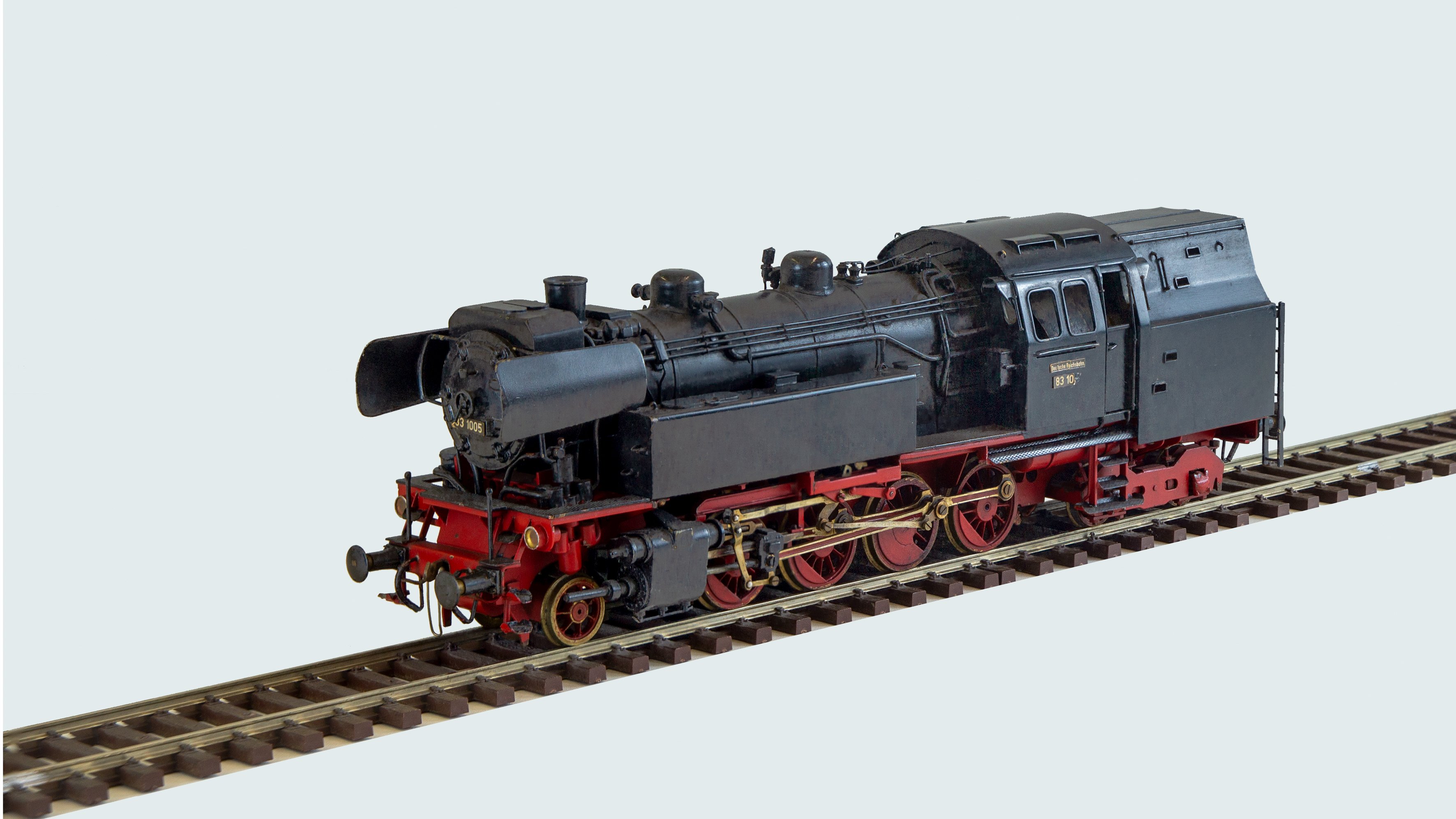 Dampflokomotive 83 1005 (Verkehrsmuseum Dresden CC BY-NC-SA)