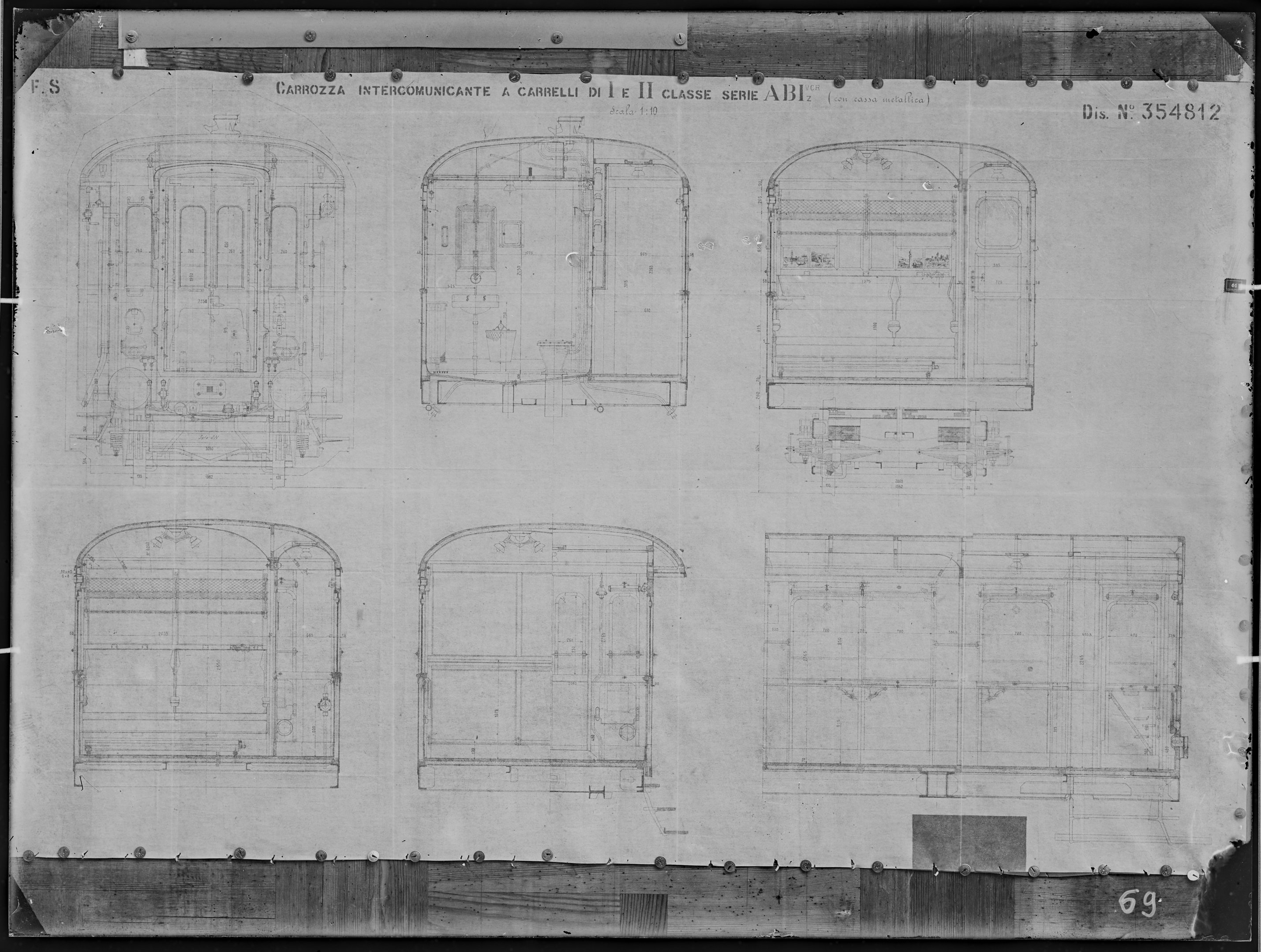 Fotografie: Maßzeichnung eines eisernen Durchgangswagens erster/zweiter Klasse, Gattung ABi, Maßstab 1:10, um 1920? (Verkehrsmuseum Dresden CC BY-NC-SA)