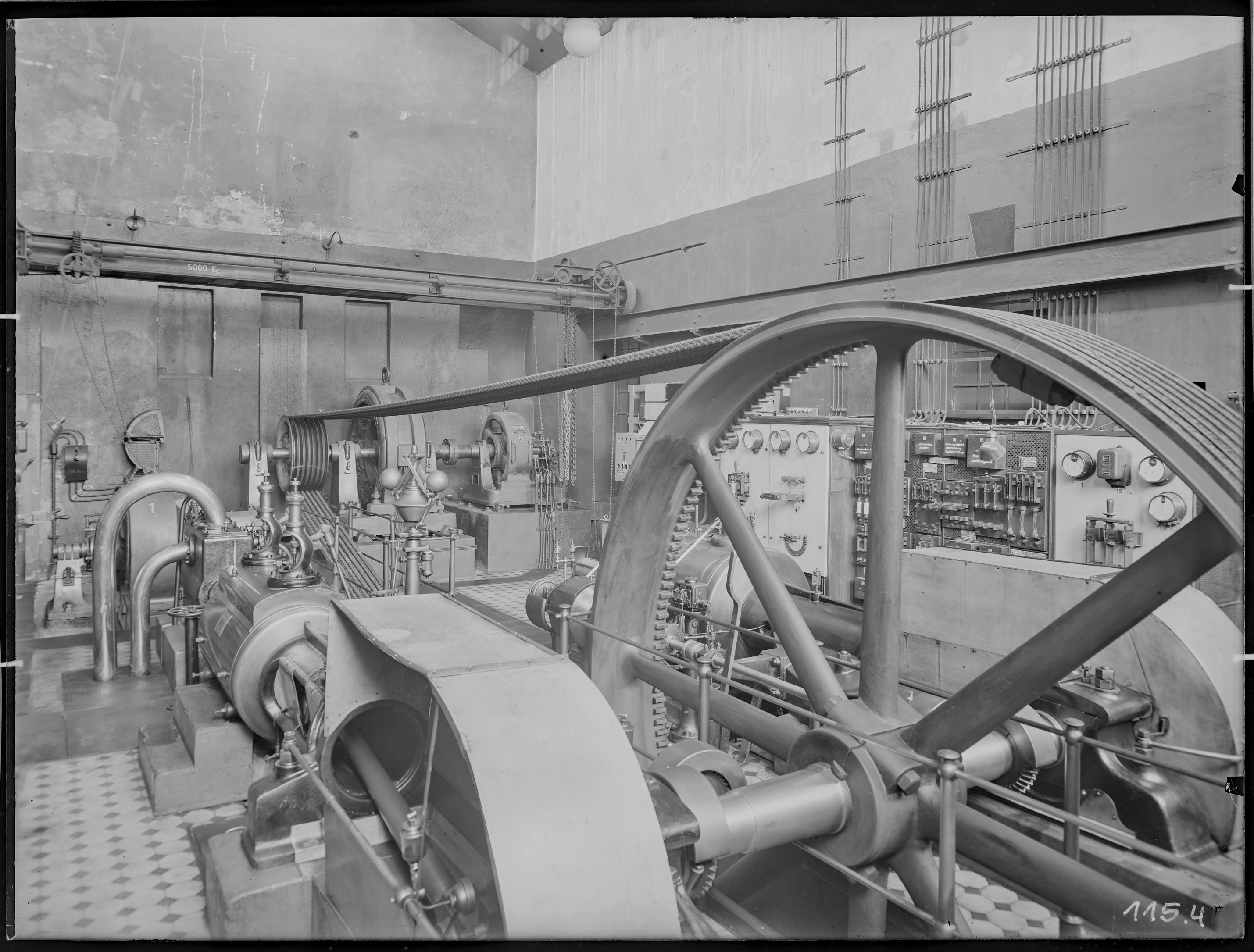 Fotografie: Waggon- und Maschinenbau AG Görlitz, Werk I, Maschinenhaus (Innenansicht), 1930 - 1938? (Verkehrsmuseum Dresden CC BY-NC-SA)