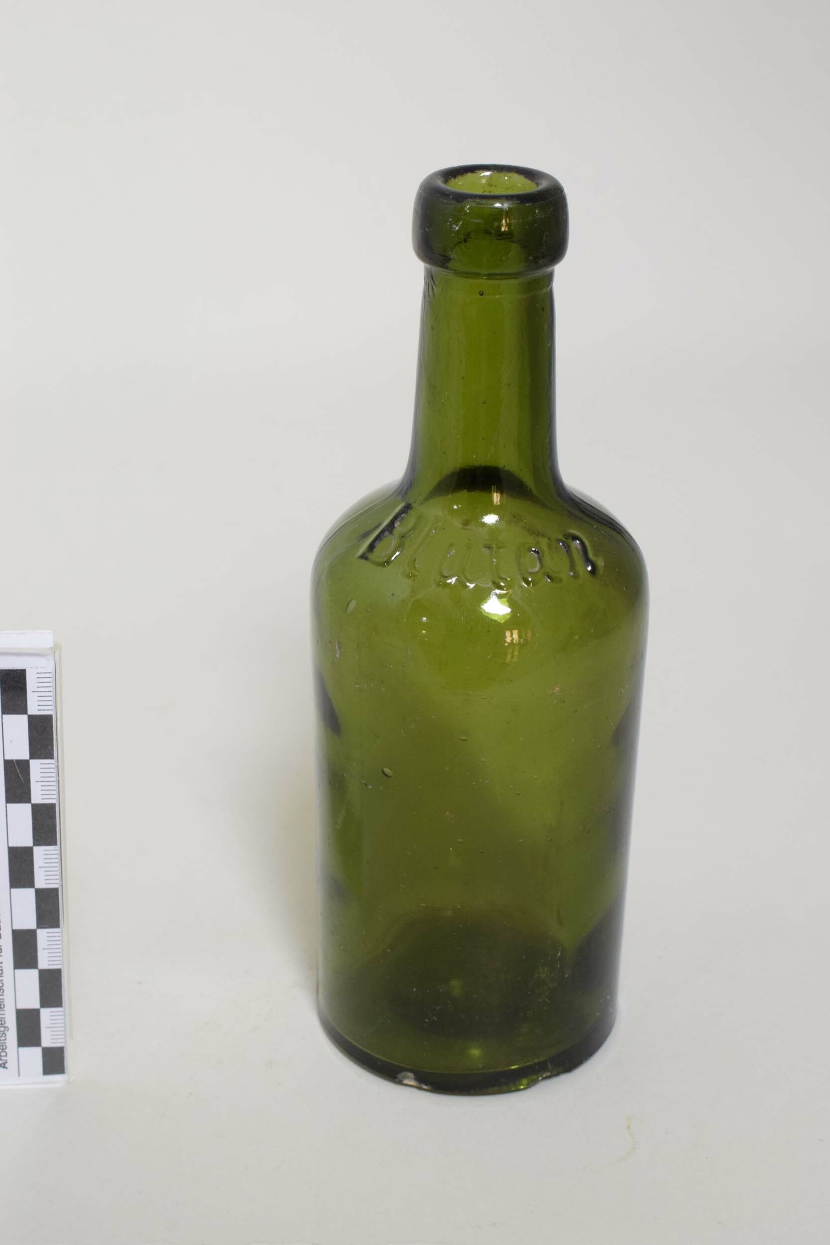 Apothekenflasche „Blutan“ (Heimatmuseum Dohna CC BY-NC-SA)