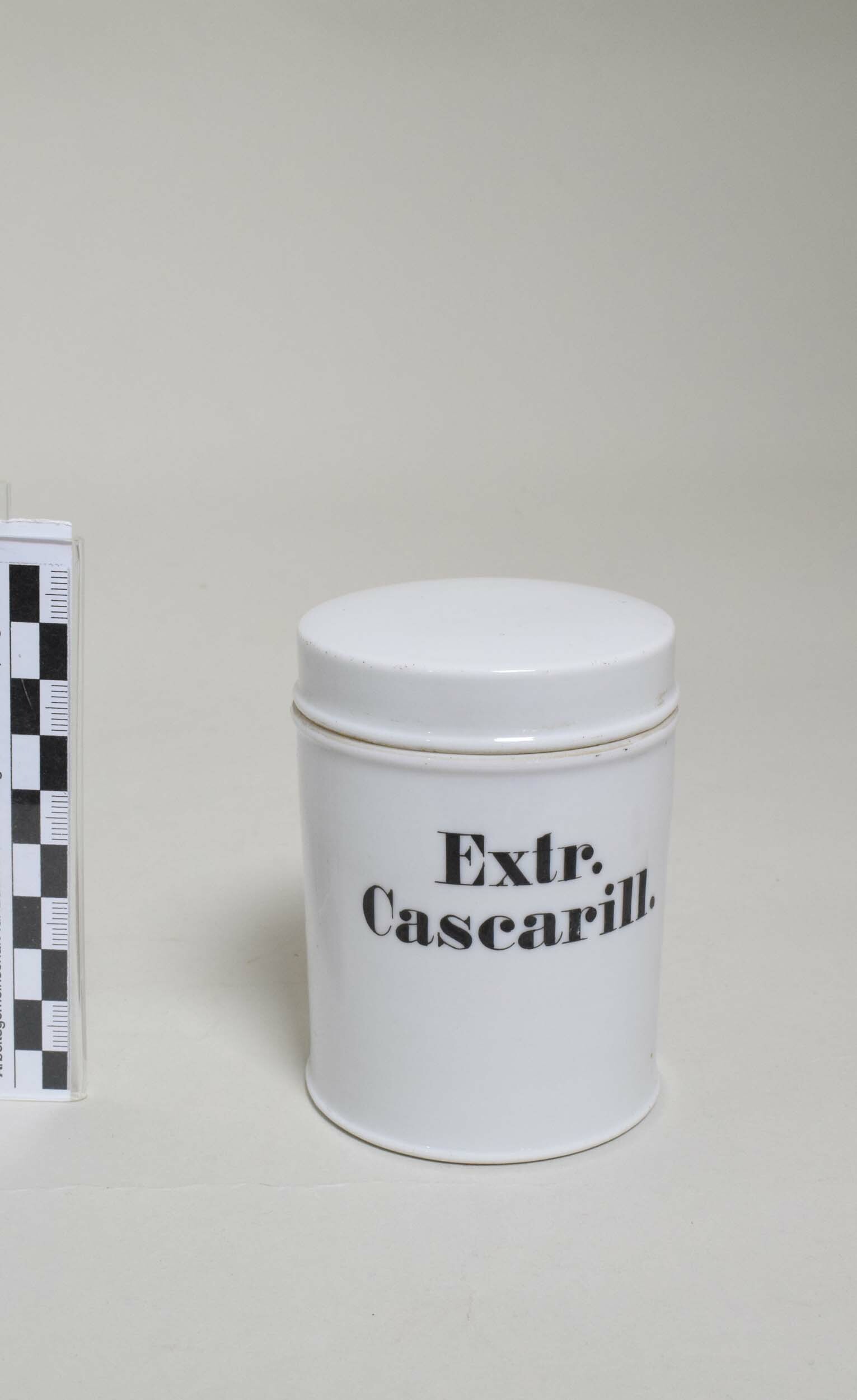 Arzneimitteldose "Extr. Cascarill." (Heimatmuseum Dohna CC BY-NC-SA)