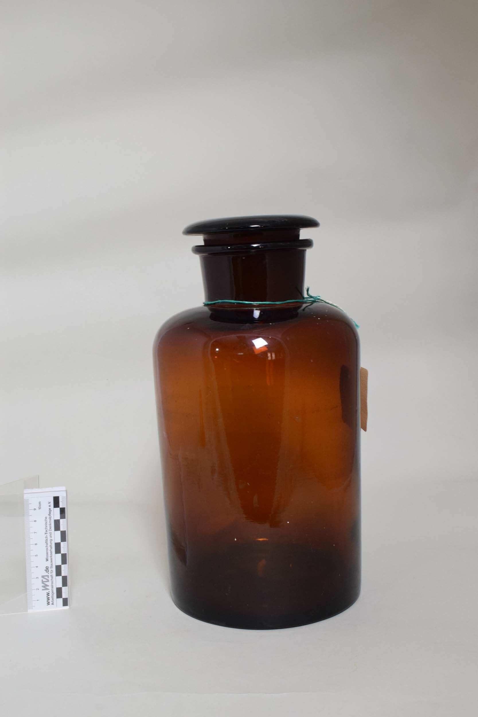 Apothekenflasche ohne Aufschrift (Heimatmuseum Dohna CC BY-NC-SA)