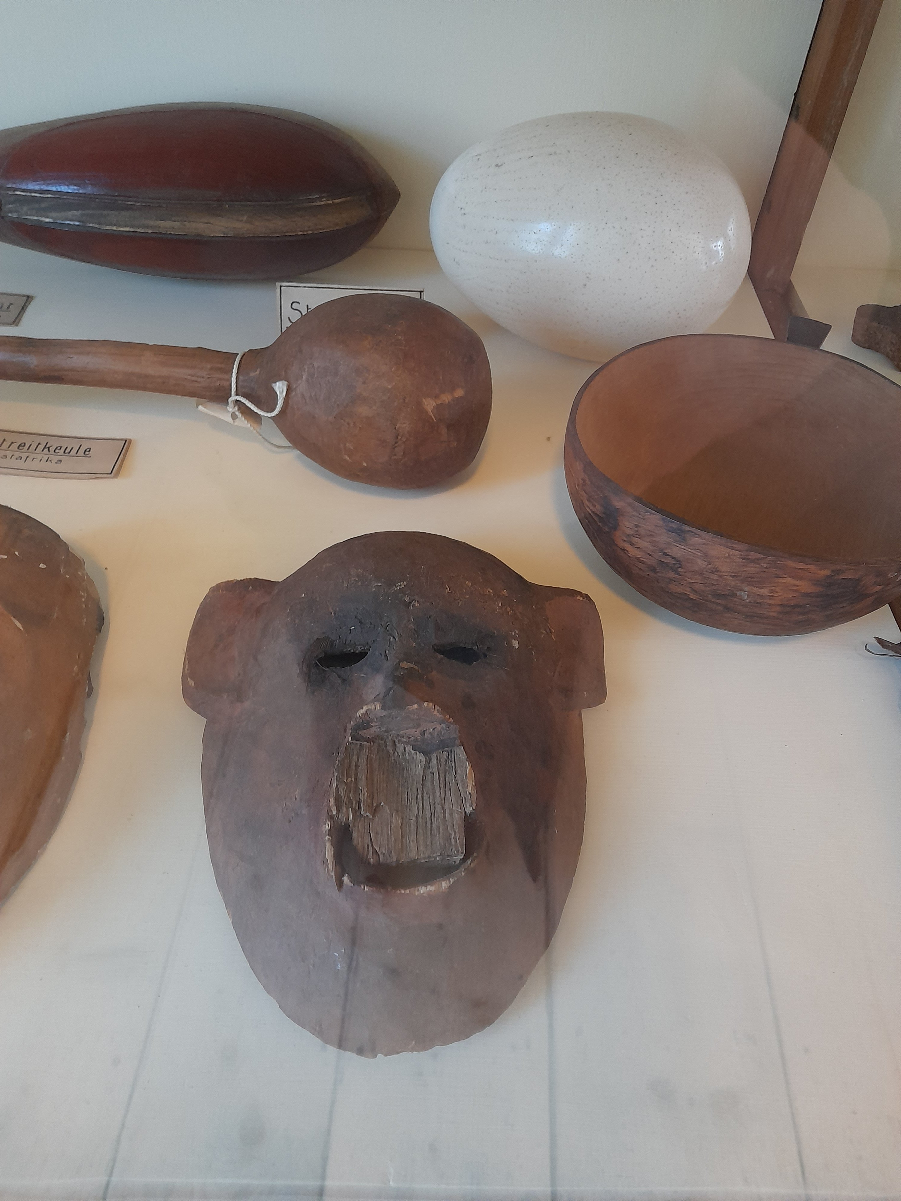 Makonde-Maske (Museum Naturalienkabinett Waldenburg CC BY-NC-SA)