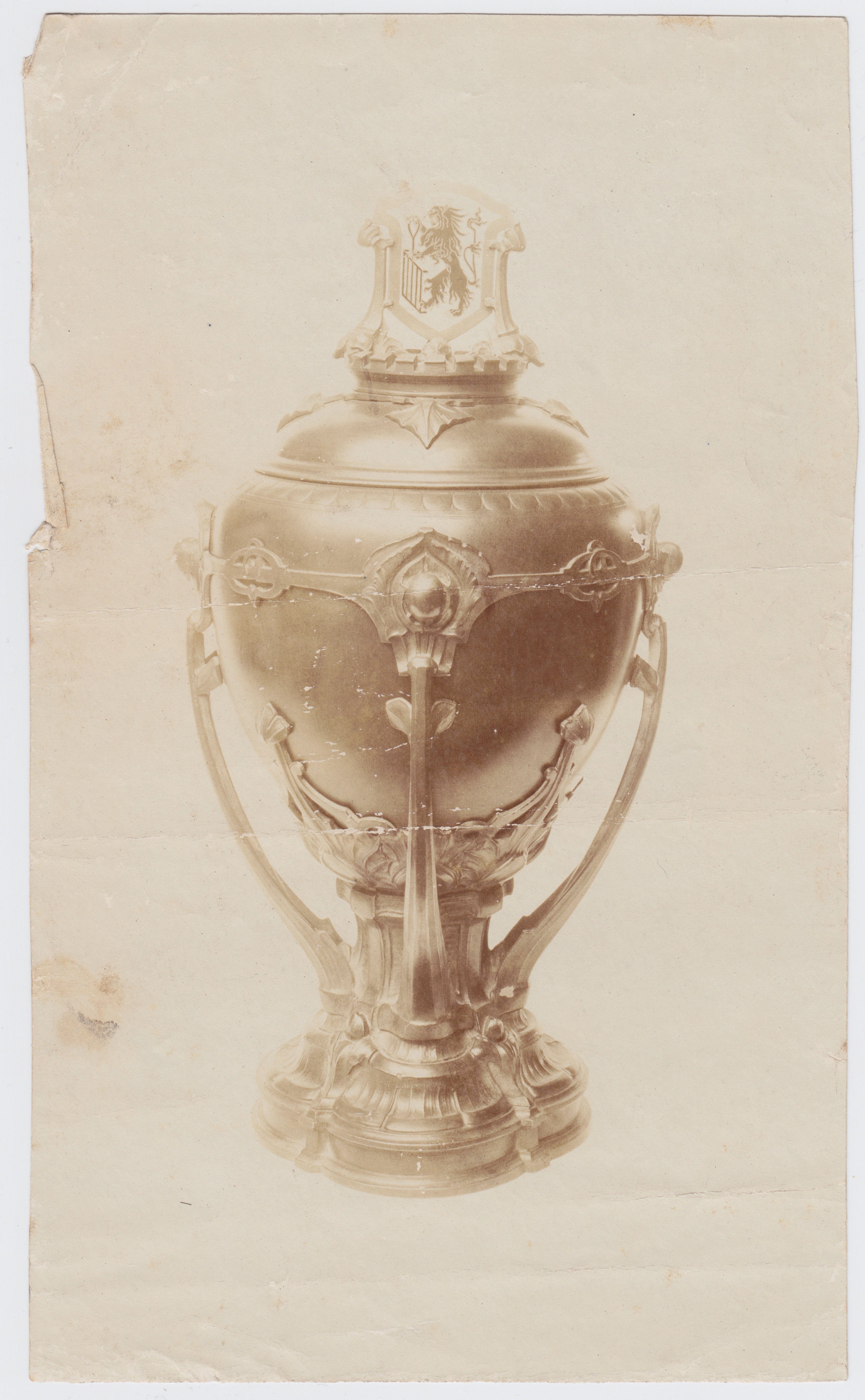 Pokal mit dem Stadtwappen Elberfeld (Barmen) (Museum - Naturalienkabinett Waldenburg CC BY-NC-SA)
