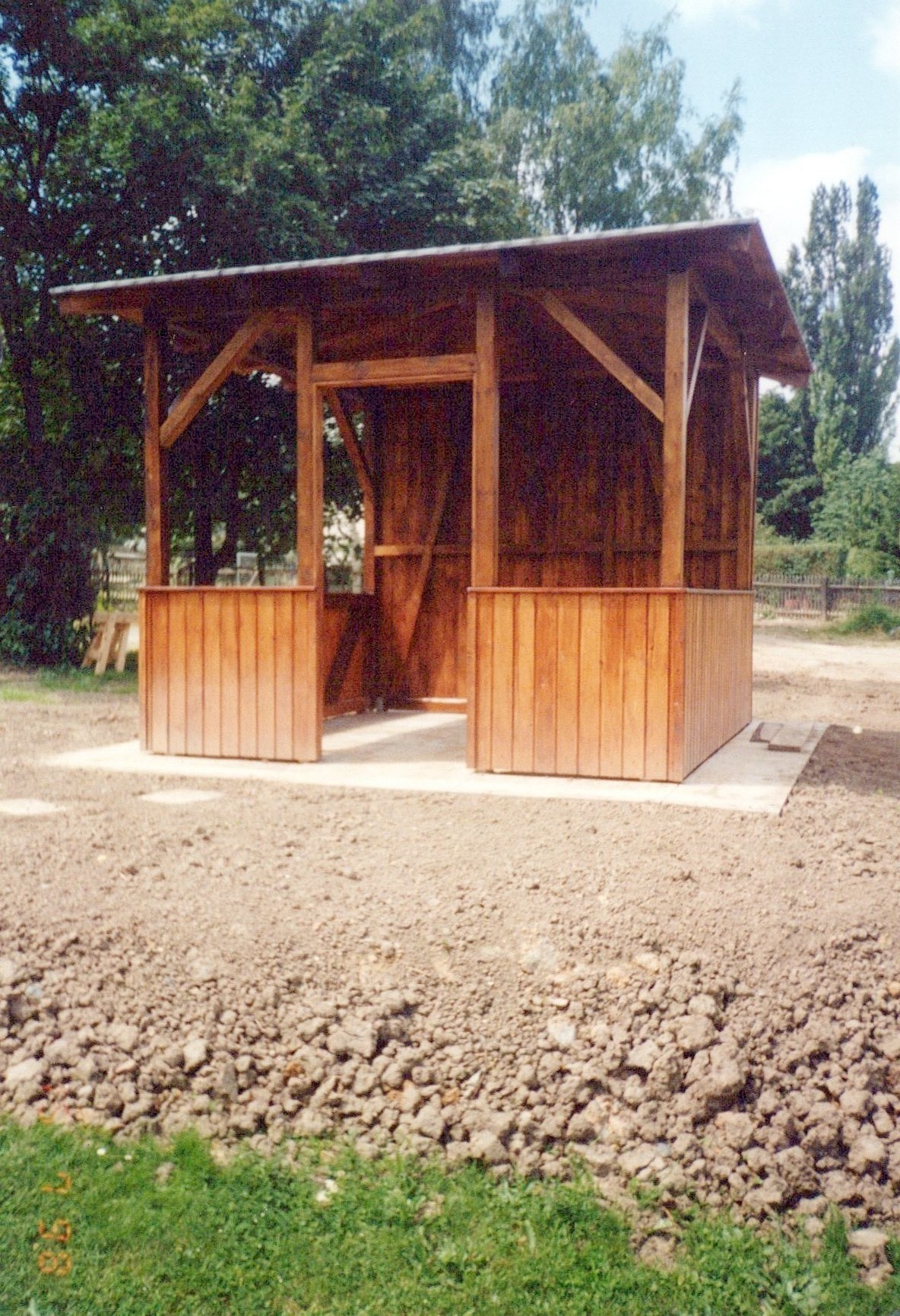 Fotografie: Pavillon Holz im Garten (Haus Schminke RR-F)
