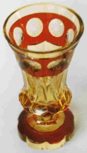 Vase (Museum Hofmann´sche Sammlung CC BY-NC-SA)