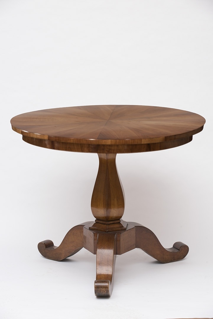 Möbel: Biedermeier-Tisch (SBG gGmbH CC BY-NC-SA)