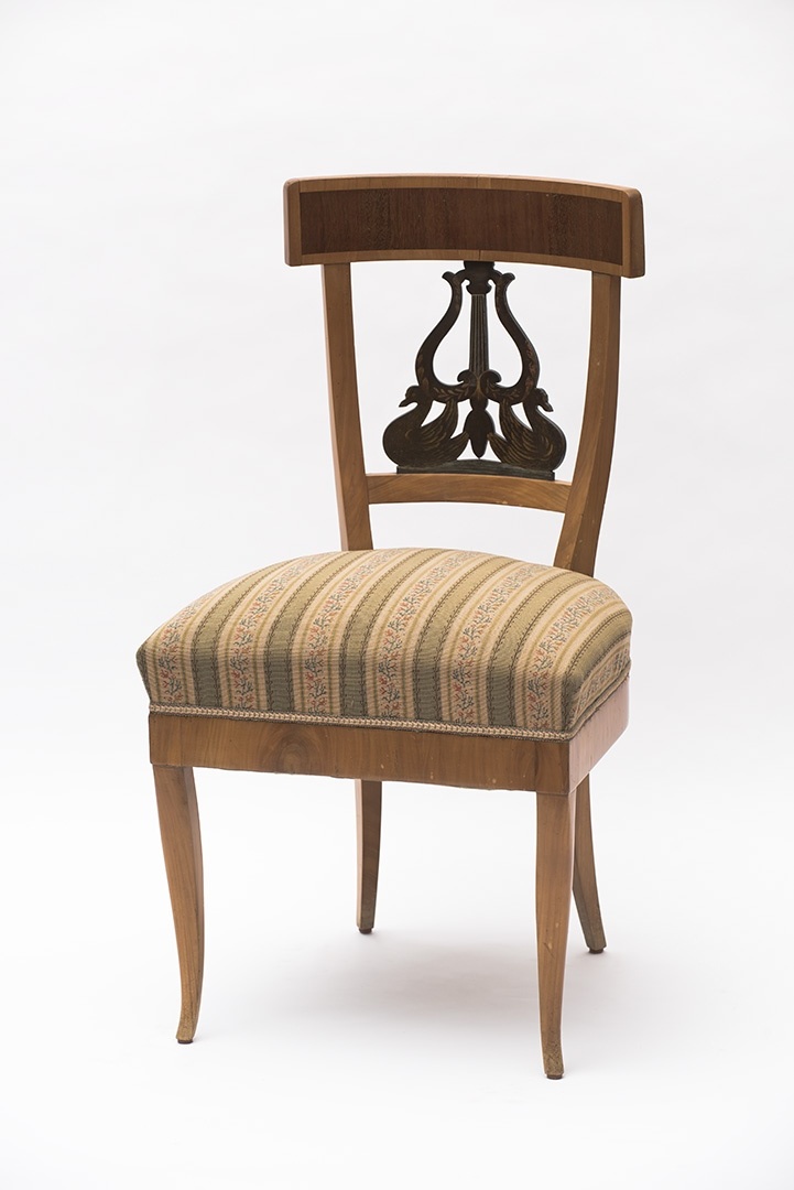 Möbel: Stuhl (SBG gGmbH CC BY-NC-SA)
