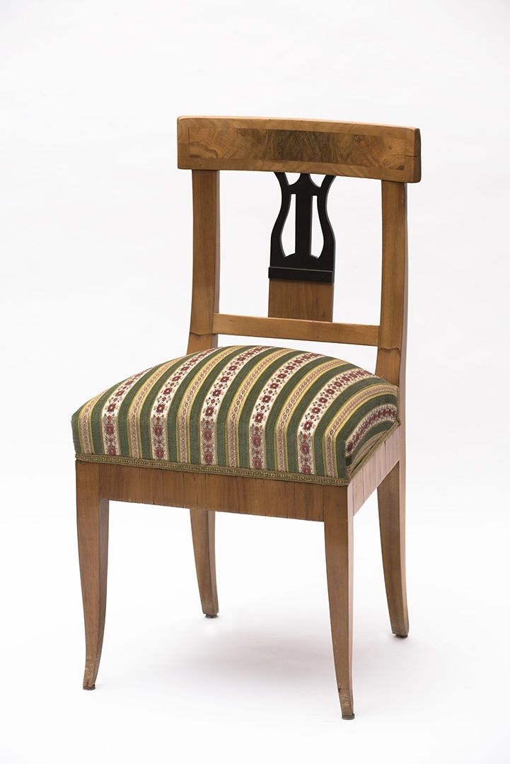 Möbel: Stuhl (SBG gGmbH CC BY-NC-SA)