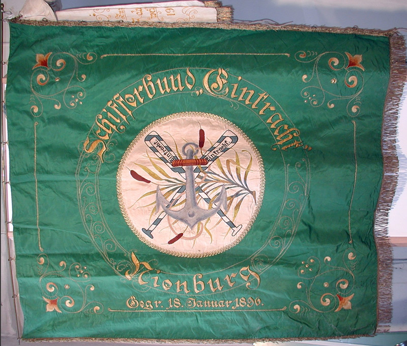 Fahne vom Schifferbund ´Eintracht´ (Museum Schloss Bernburg CC BY-NC-SA)