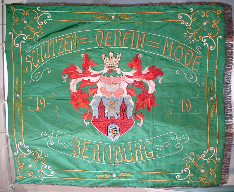 Fahne Schützenverein Möve (Museum Schloss Bernburg CC BY-NC-SA)