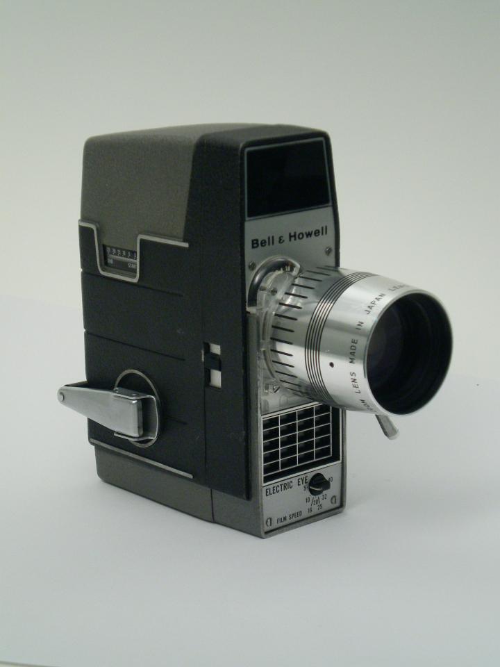 Schmalfilmkamera "Electric Eye" (Industrie- und Filmmuseum Wolfen CC BY-NC-SA)