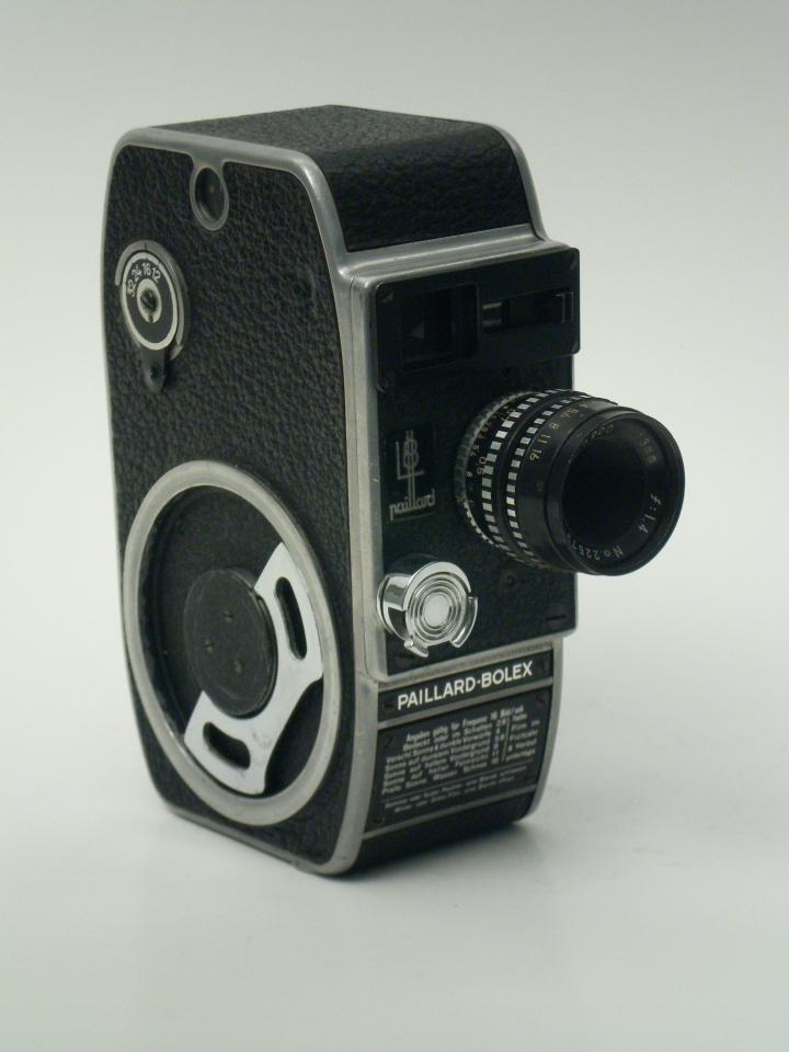 Schmalfilmkamera "Bolex L 8" (Kern Paillard Pizar) (Industrie- und Filmmuseum Wolfen CC BY-NC-SA)