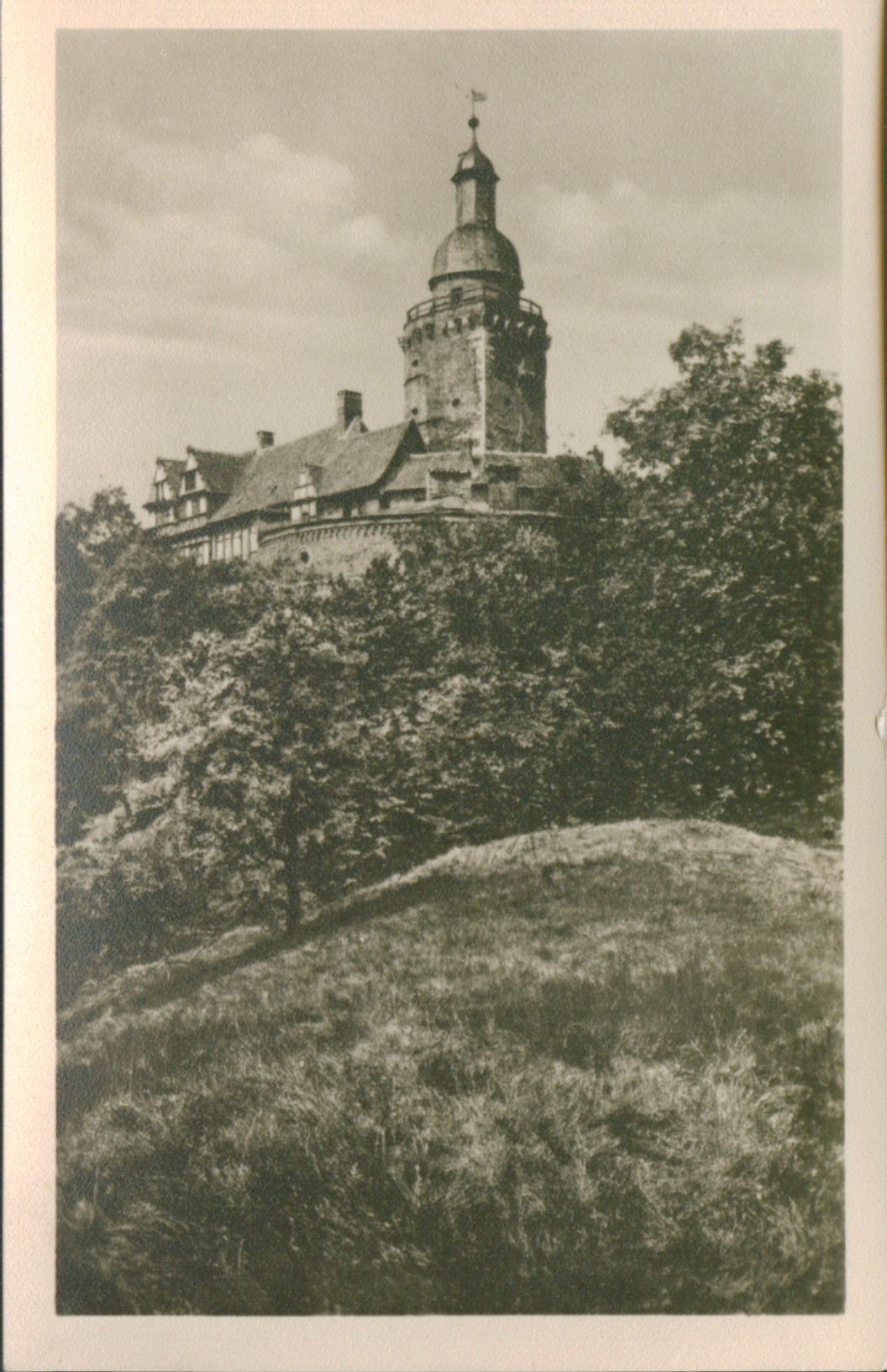 Ansichtskarte: Burg Falkenstein im Harz (Kulturstiftung Sachsen-Anhalt CC BY-NC-SA)