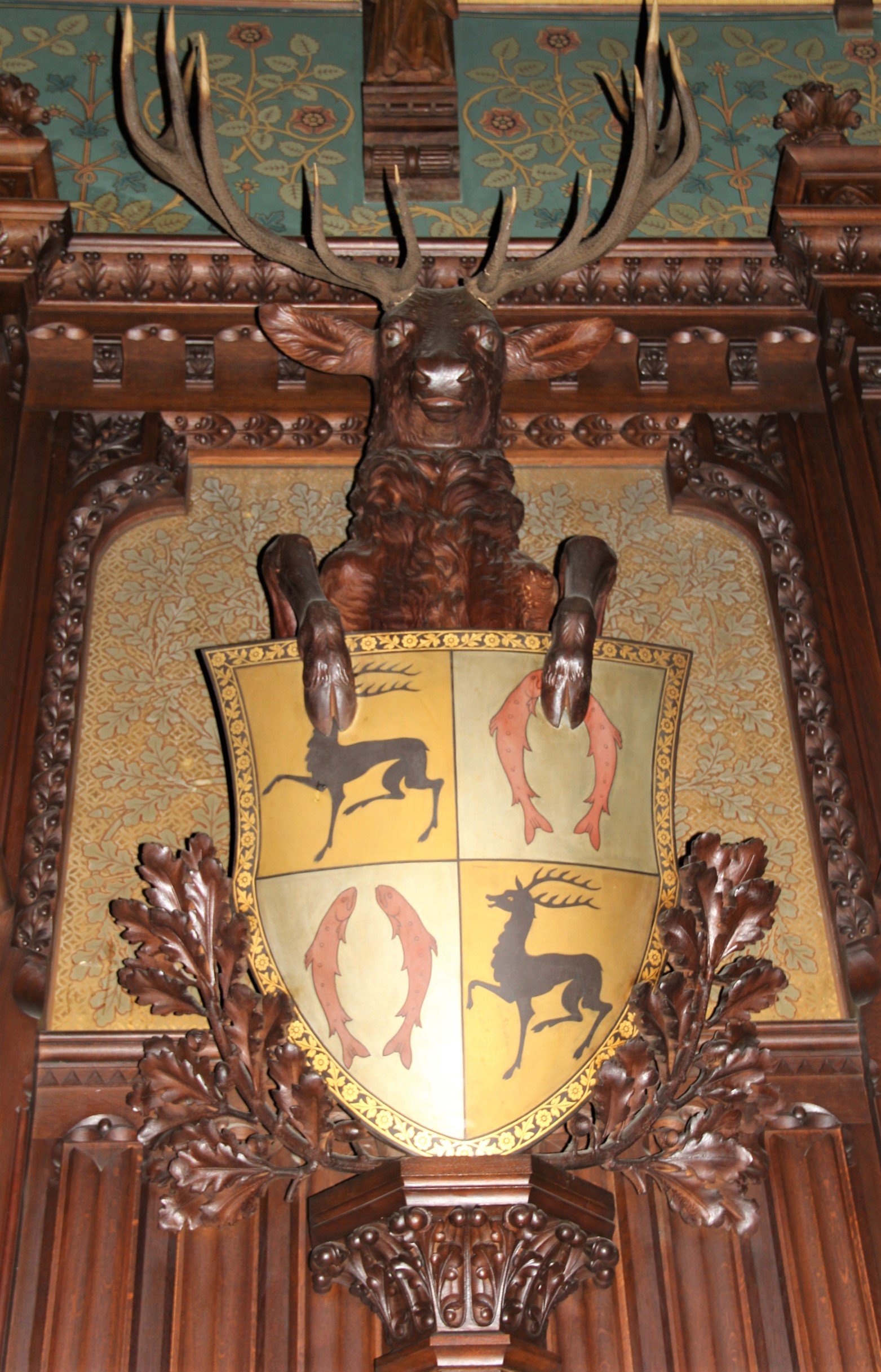 Wappen als Türbekrönung im Festsaal (Schloß Wernigerode GmbH RR-F)