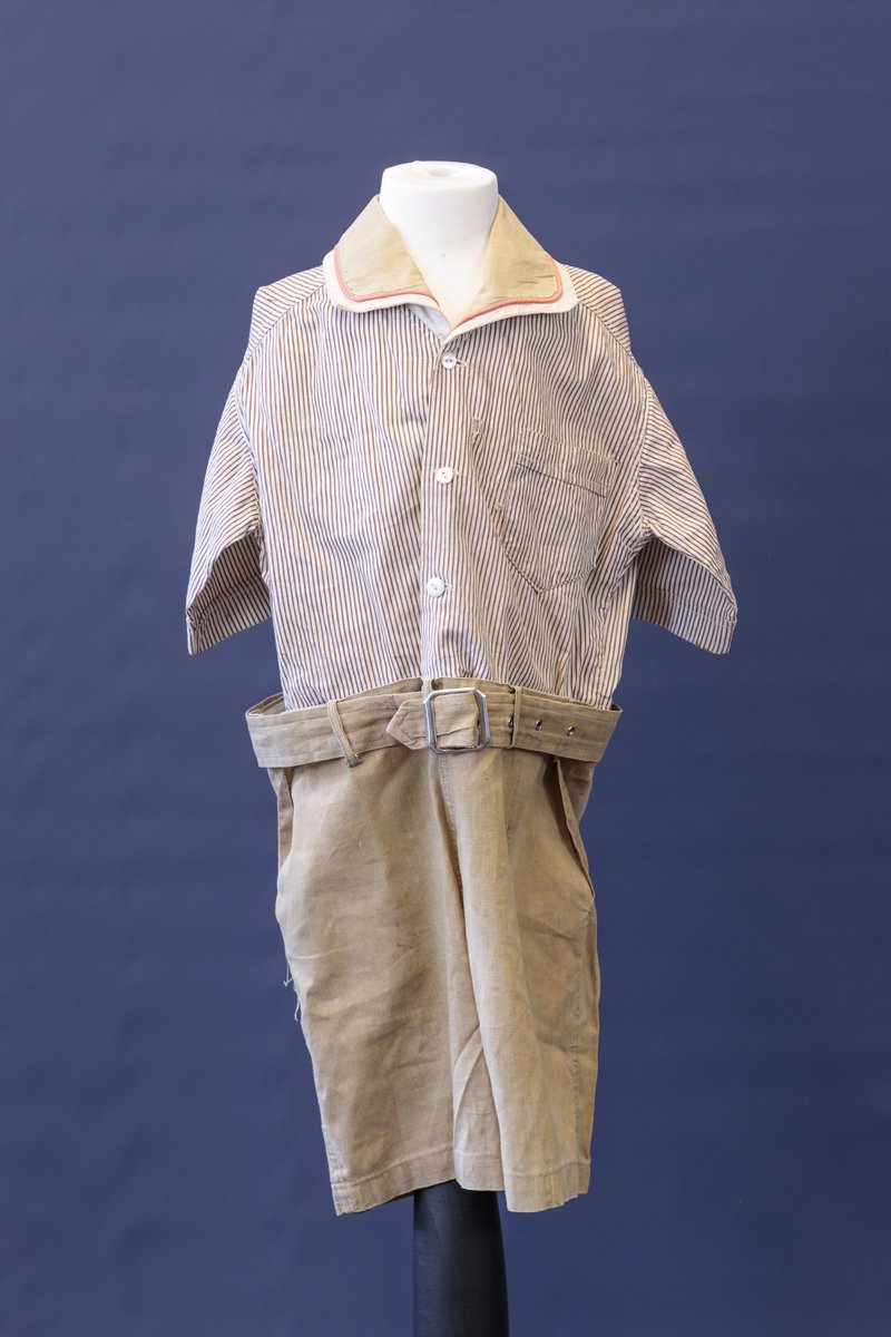Hemd und Hose für einen Jungen, um 1920-1930 (Schloß Wernigerode GmbH RR-F)