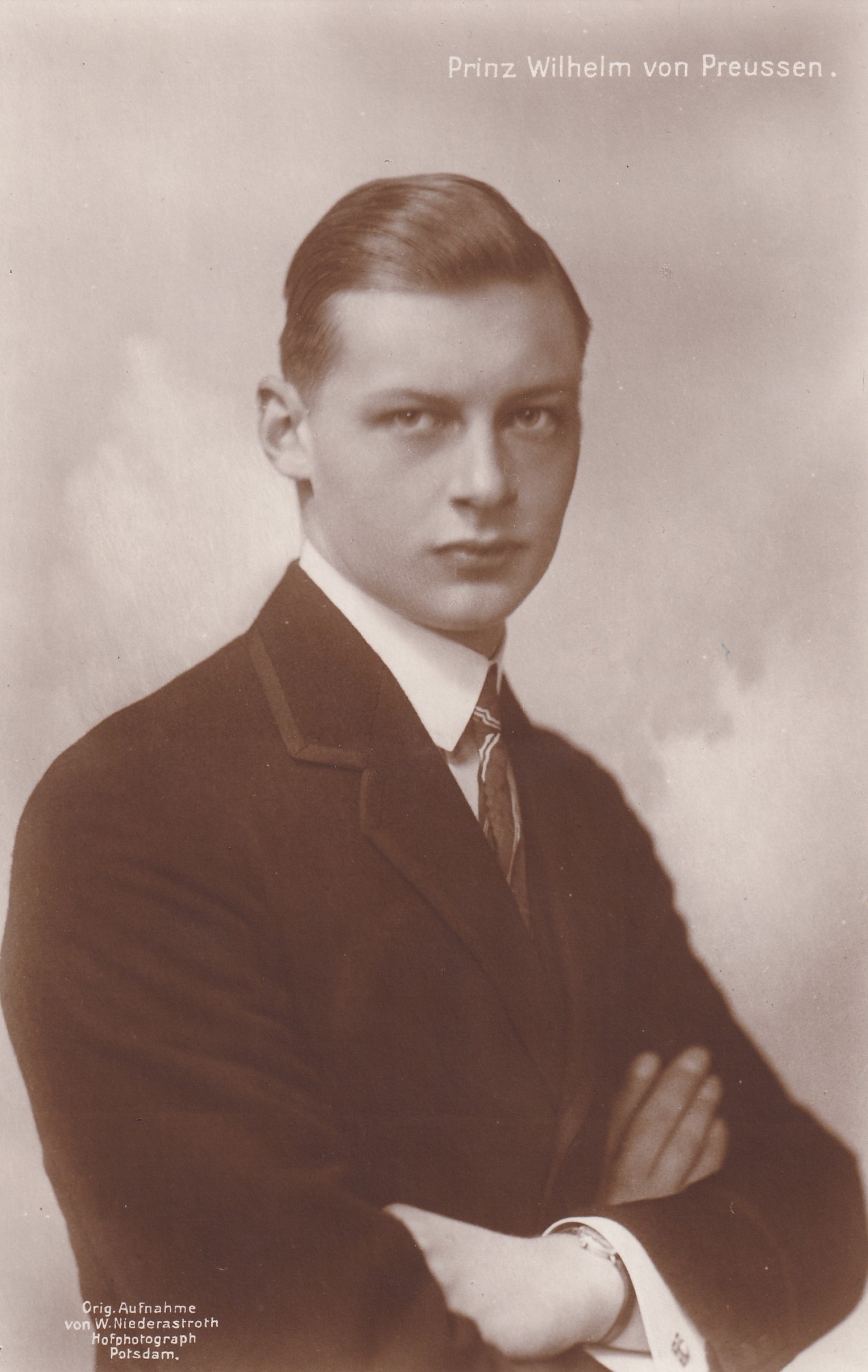 Bildpostkarte mit Foto des Prinzen Wilhelm von Preußen (1906-1940), 1924 (Schloß Wernigerode GmbH RR-F)