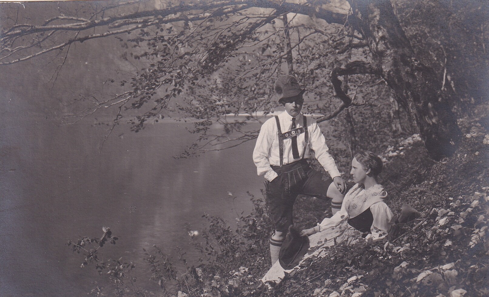 Bildpostkarte mit Foto von Adalbert Prinz von Preußen und seiner Frau Adelheid, 1920 (Schloß Wernigerode GmbH RR-F)