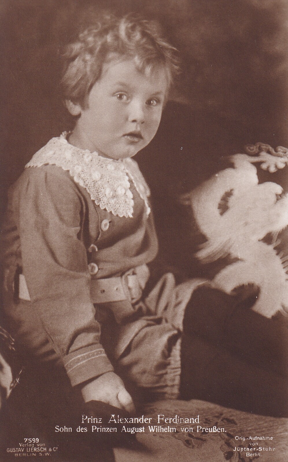 Bildpostkarte mit Foto des Prinzen Alexander Ferdinand von Preußen, 1915 (Schloß Wernigerode GmbH RR-F)