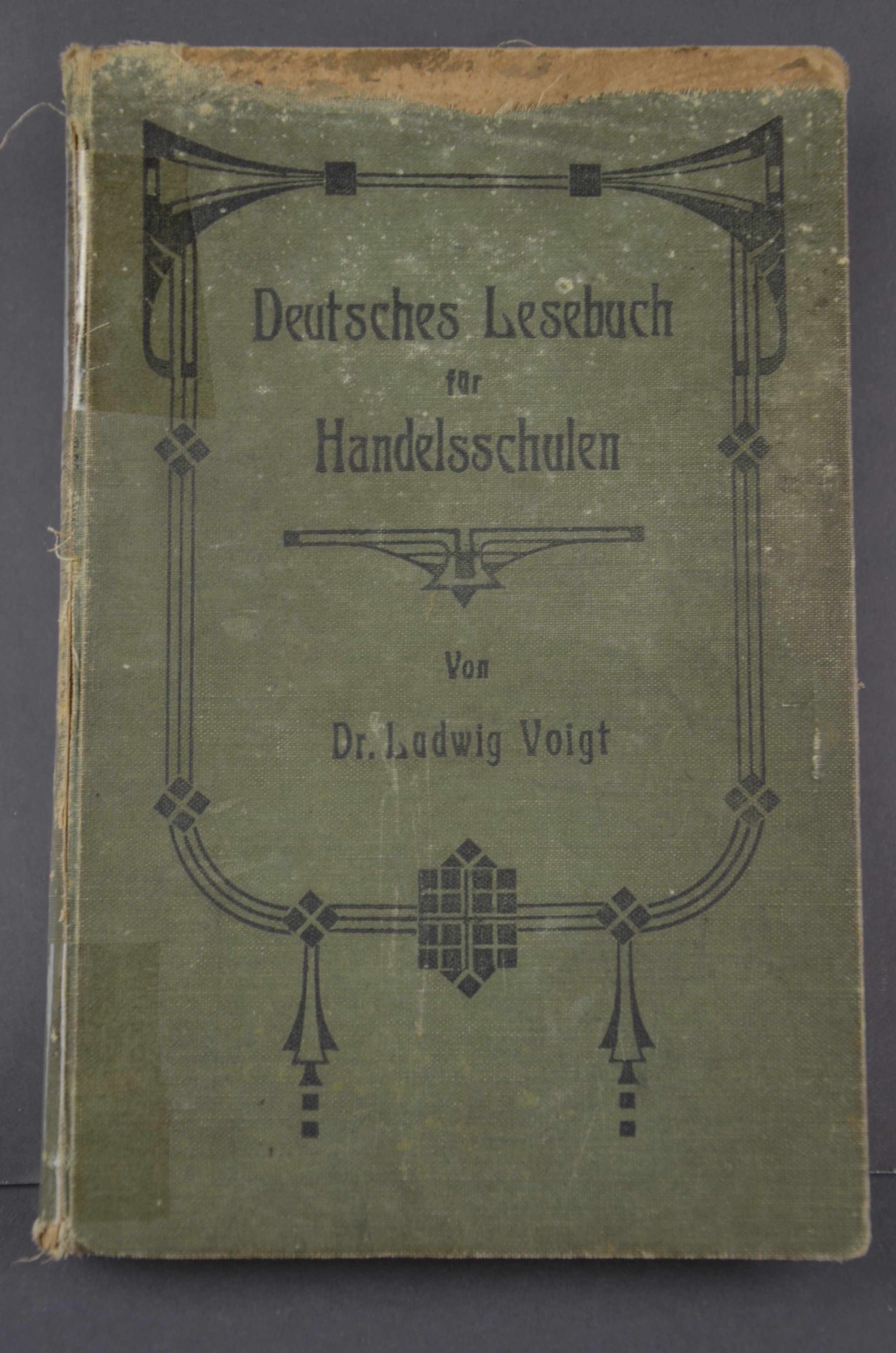 Deutsches Lesebuch für Handelsschulen (Förder- und Heimatverein Stadt und Kloster Jerichow e.V. CC BY-NC-SA)