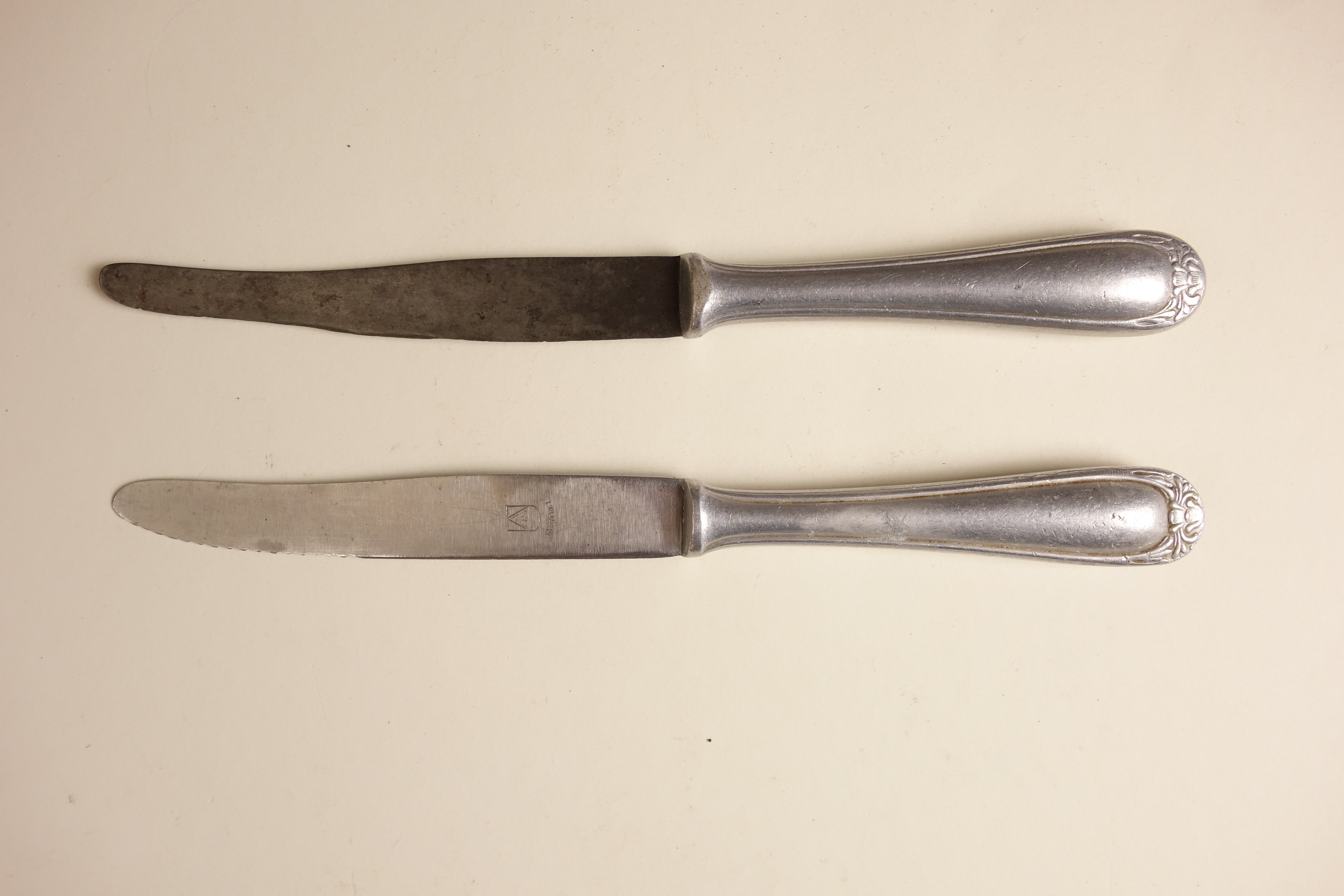 2 Messer um 1920 (Förder- und Heimatverein Stadt und Kloster Jerichow e.V. CC BY-NC-SA)