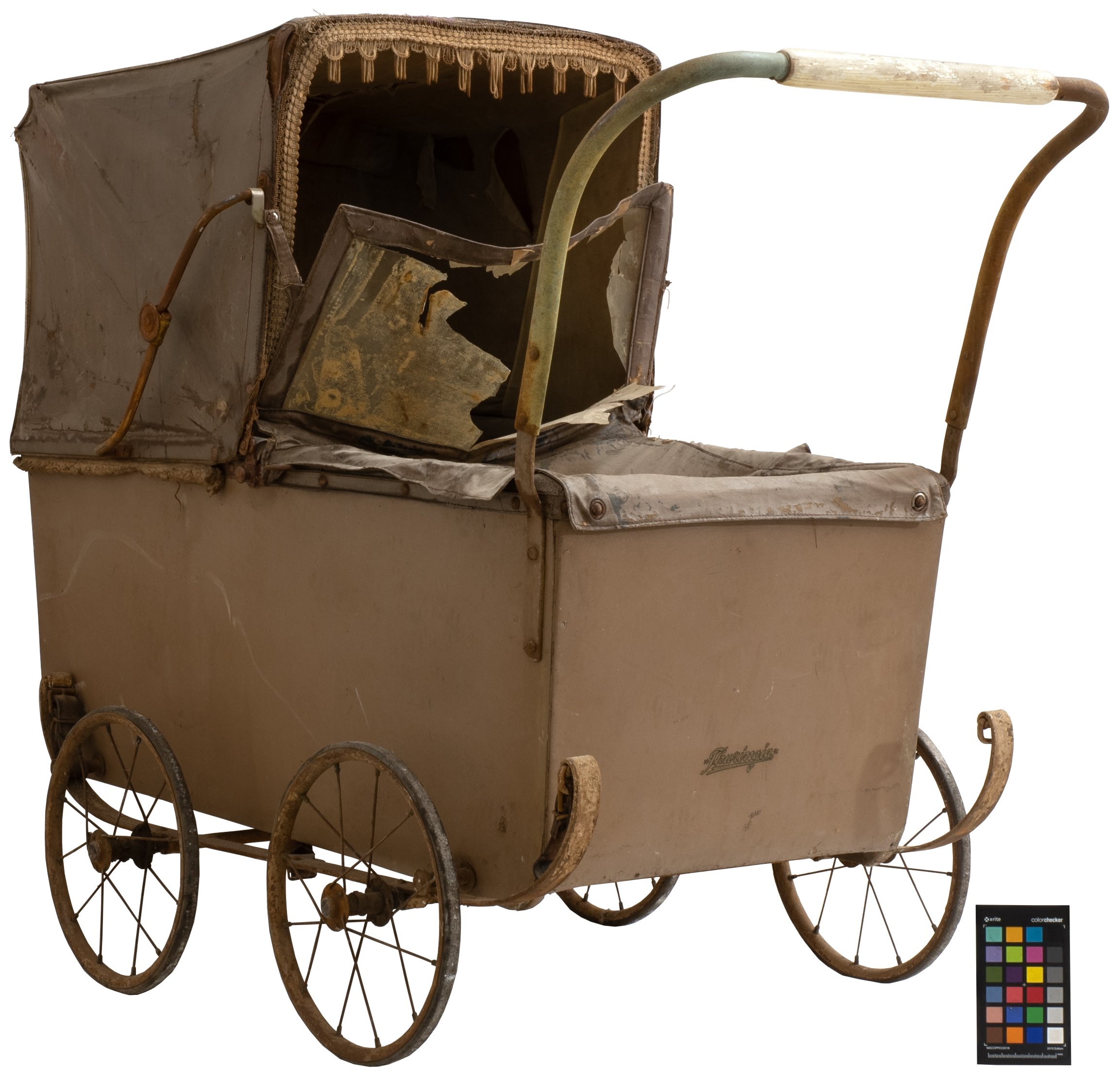 Kinderwagen "Thuringia", Firma Haeselbarth & Storm :: Museum Schloss  Lichtenburg :: museum-digital:sachsen-anhalt