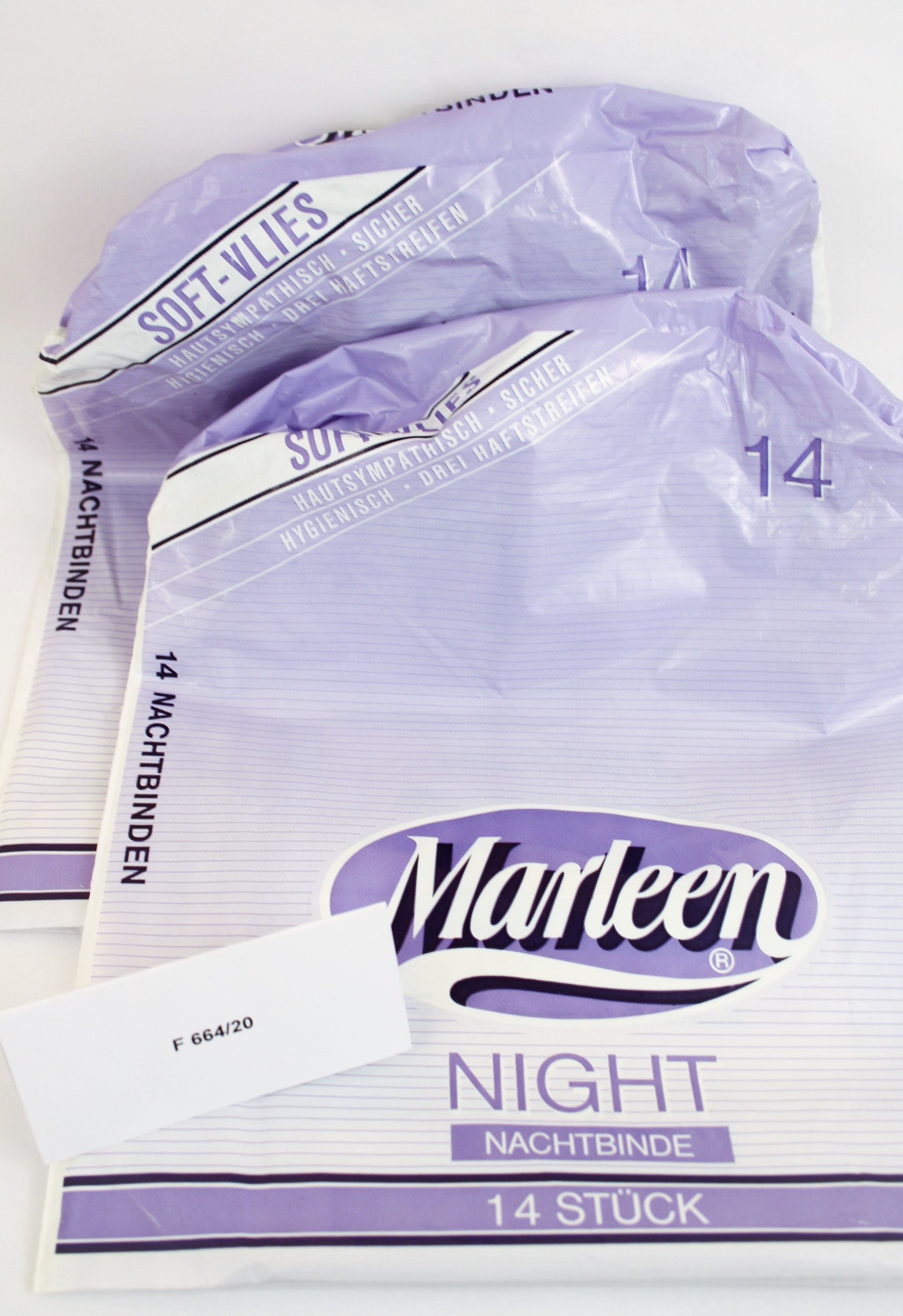 Marleen Night Nachtbinde (Industrie- und Filmmuseum Wolfen CC BY-NC-SA)