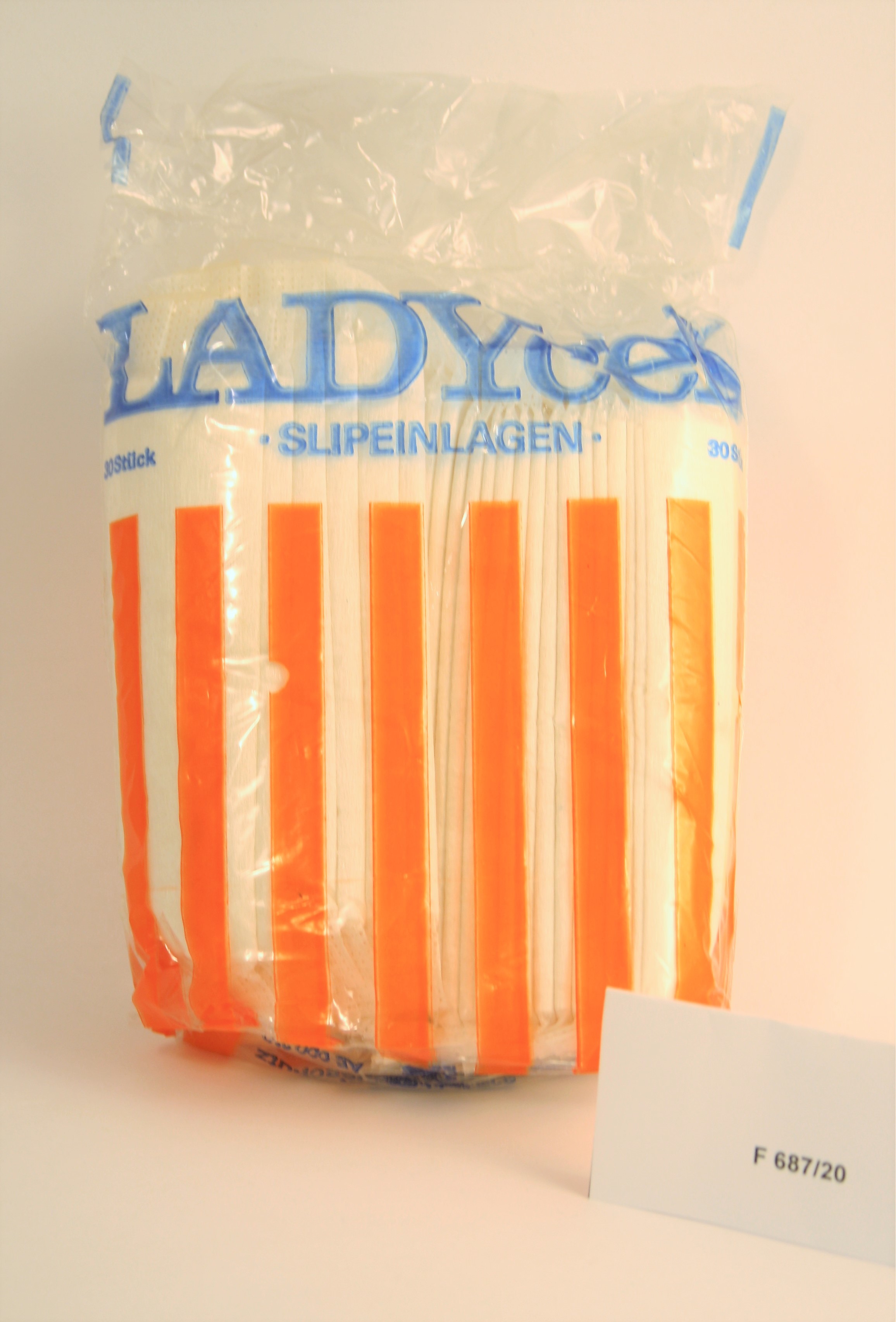 Damenbinden Ladycell Slipeinlagen (Industrie- und Filmmuseum Wolfen CC BY-NC-SA)