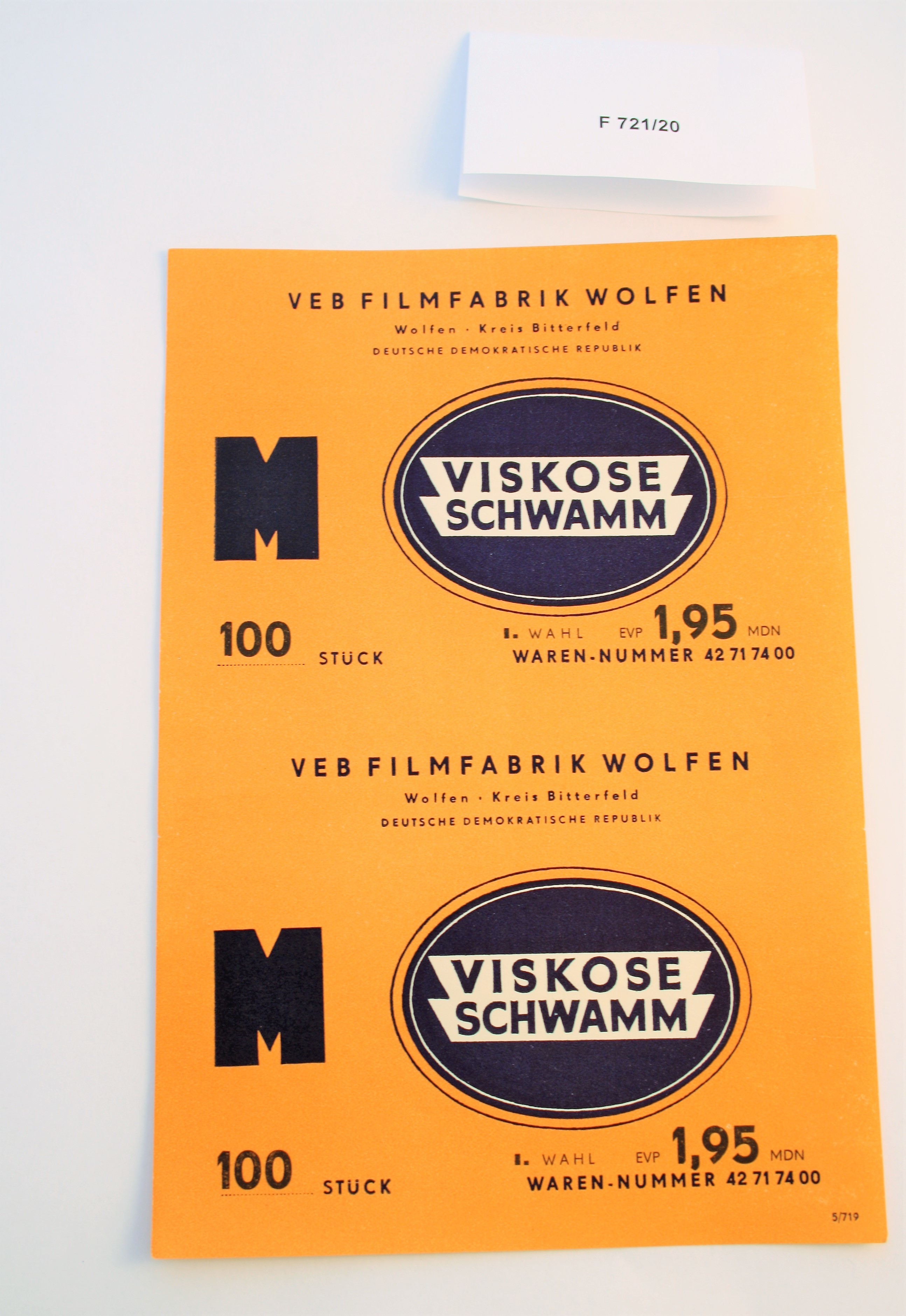 Produktzettel Viskose Schwamm M (Industrie- und Filmmuseum Wolfen CC BY-NC-SA)