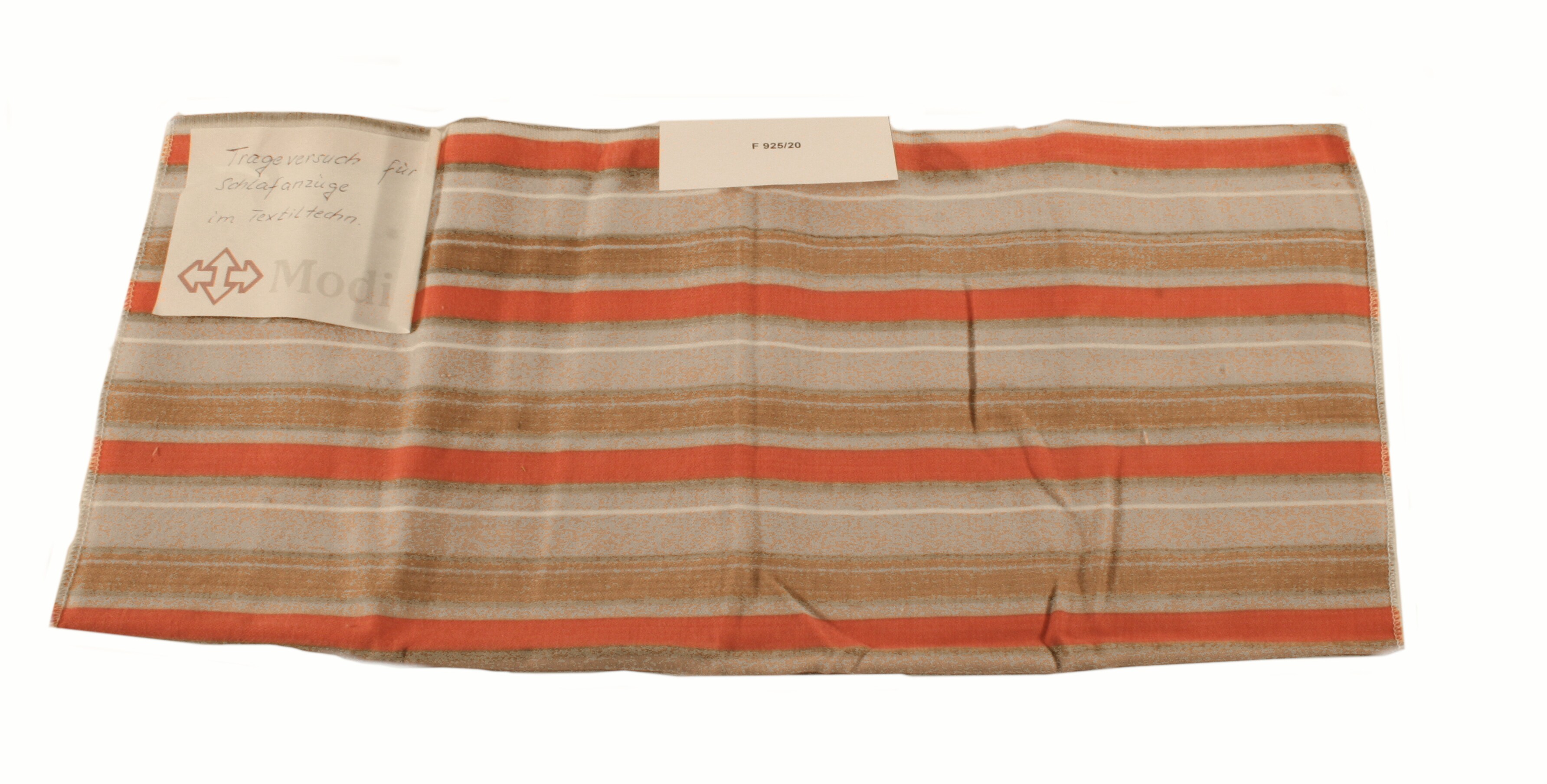 Textilmuster Schlafanzüge (Industrie- und Filmmuseum Wolfen CC BY-NC-SA)