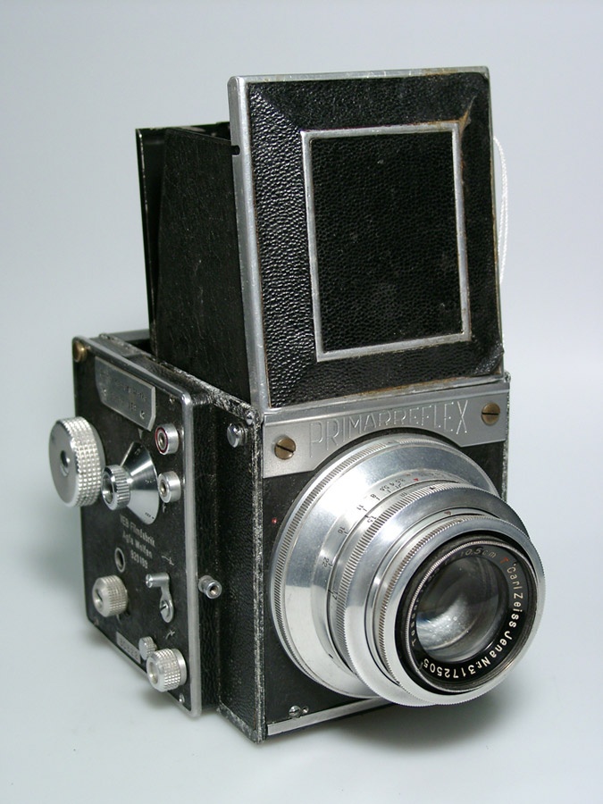 Rollfilmkamera &quot;Primar Reflex&quot; (Industrie- und Filmmuseum Wolfen CC BY-NC-SA)