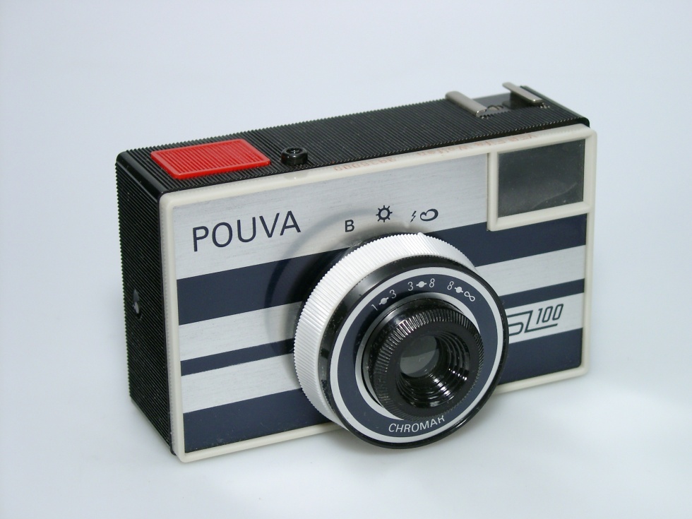 Kleinbildkamera &quot;Pouva SL 100&quot; (Industrie- und Filmmuseum Wolfen CC BY-NC-SA)