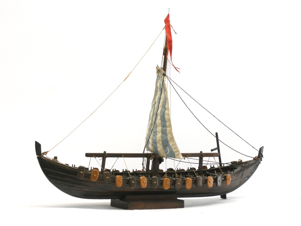 Schiffsmodell &quot;Wikingerboot Nydas&quot; (Salzlandmuseum Schönebeck CC BY-NC-SA)